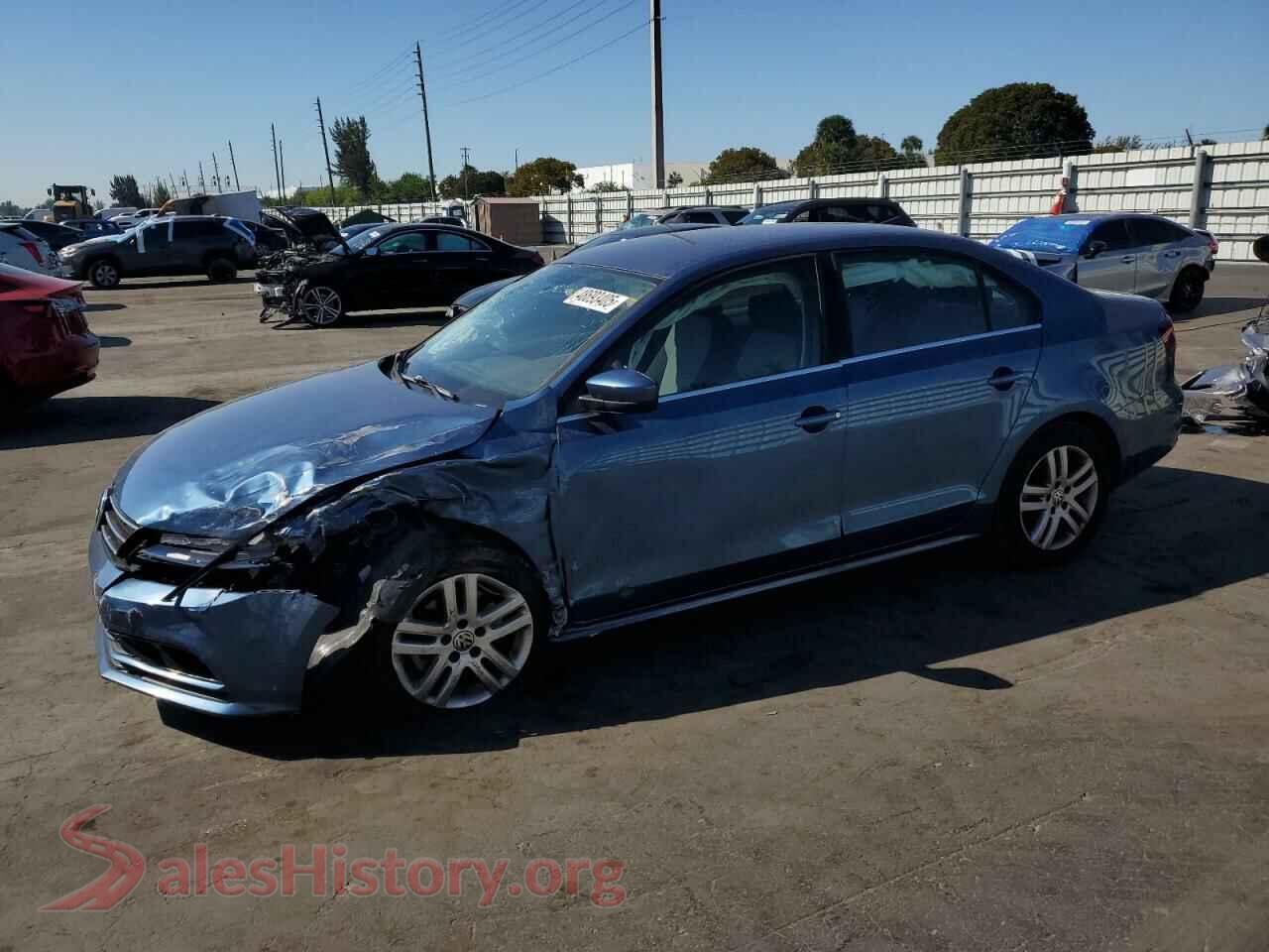 2017 VOLKSWAGEN JETTA — VIN 3VW2B7AJ3HM249823