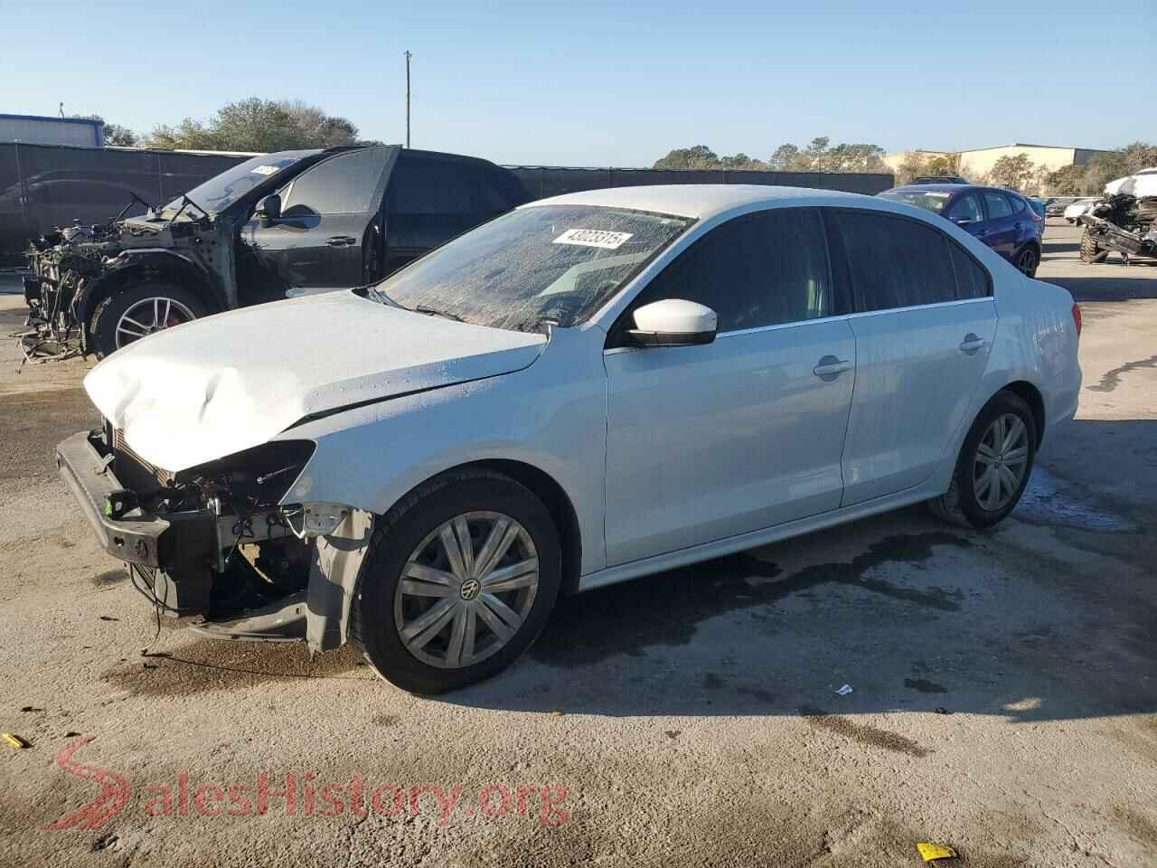 2017 VOLKSWAGEN JETTA — VIN 3VW2B7AJ7HM264924