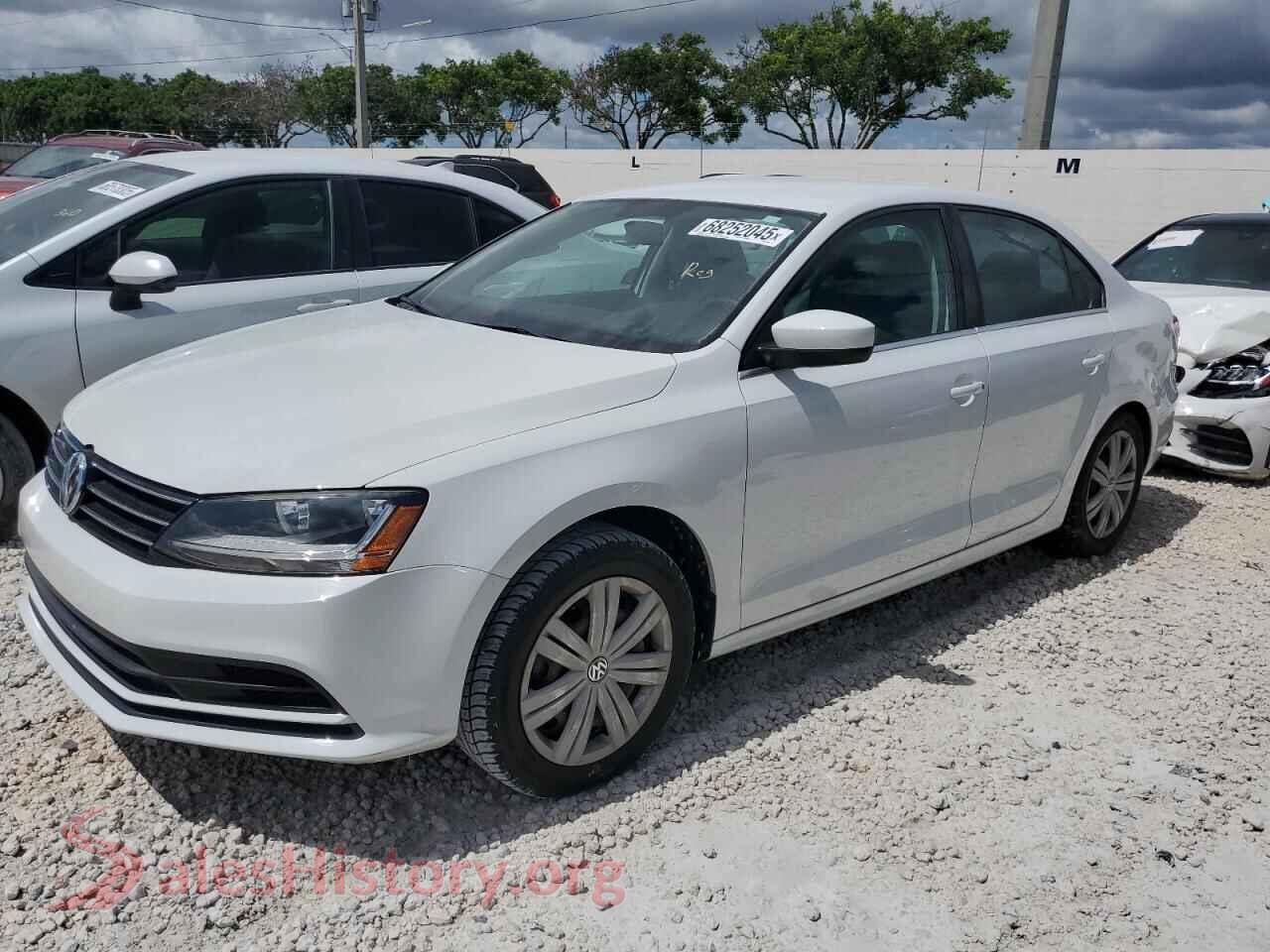 2017 VOLKSWAGEN JETTA — VIN 3VW2B7AJ8HM381606