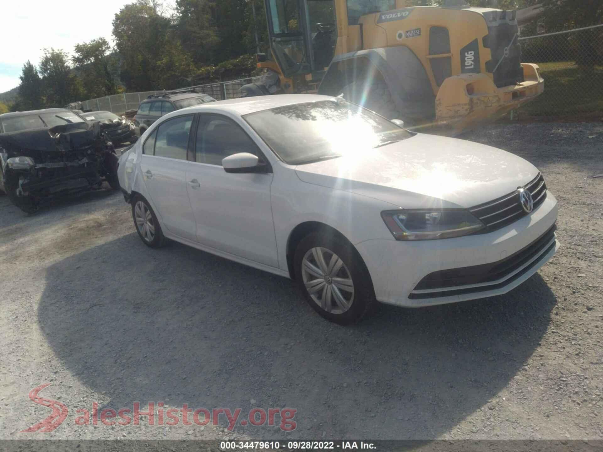 2017 VOLKSWAGEN JETTA — VIN 3VW2B7AJ8HM402888