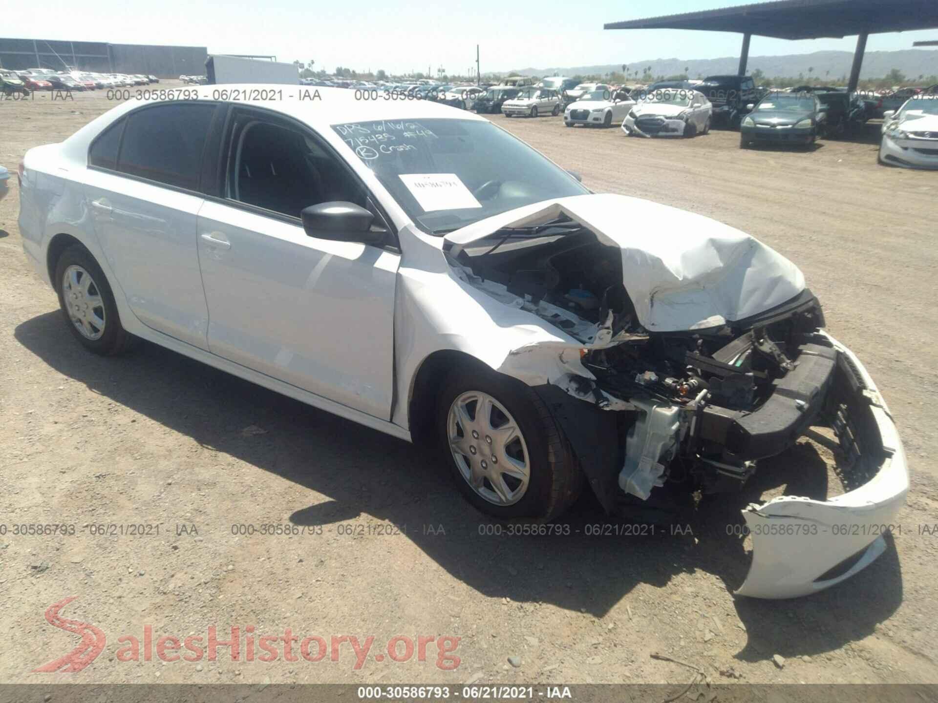 2013 VOLKSWAGEN JETTA SEDAN — VIN 3VW2K7AJ1DM236613