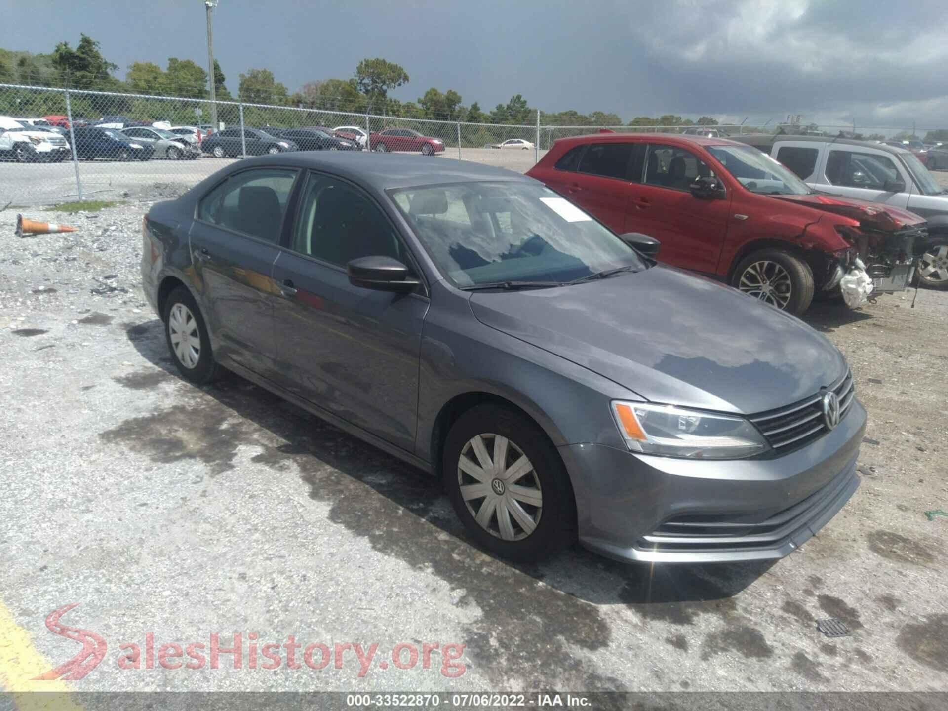 2015 VOLKSWAGEN JETTA SEDAN — VIN 3VW2K7AJ3FM335338