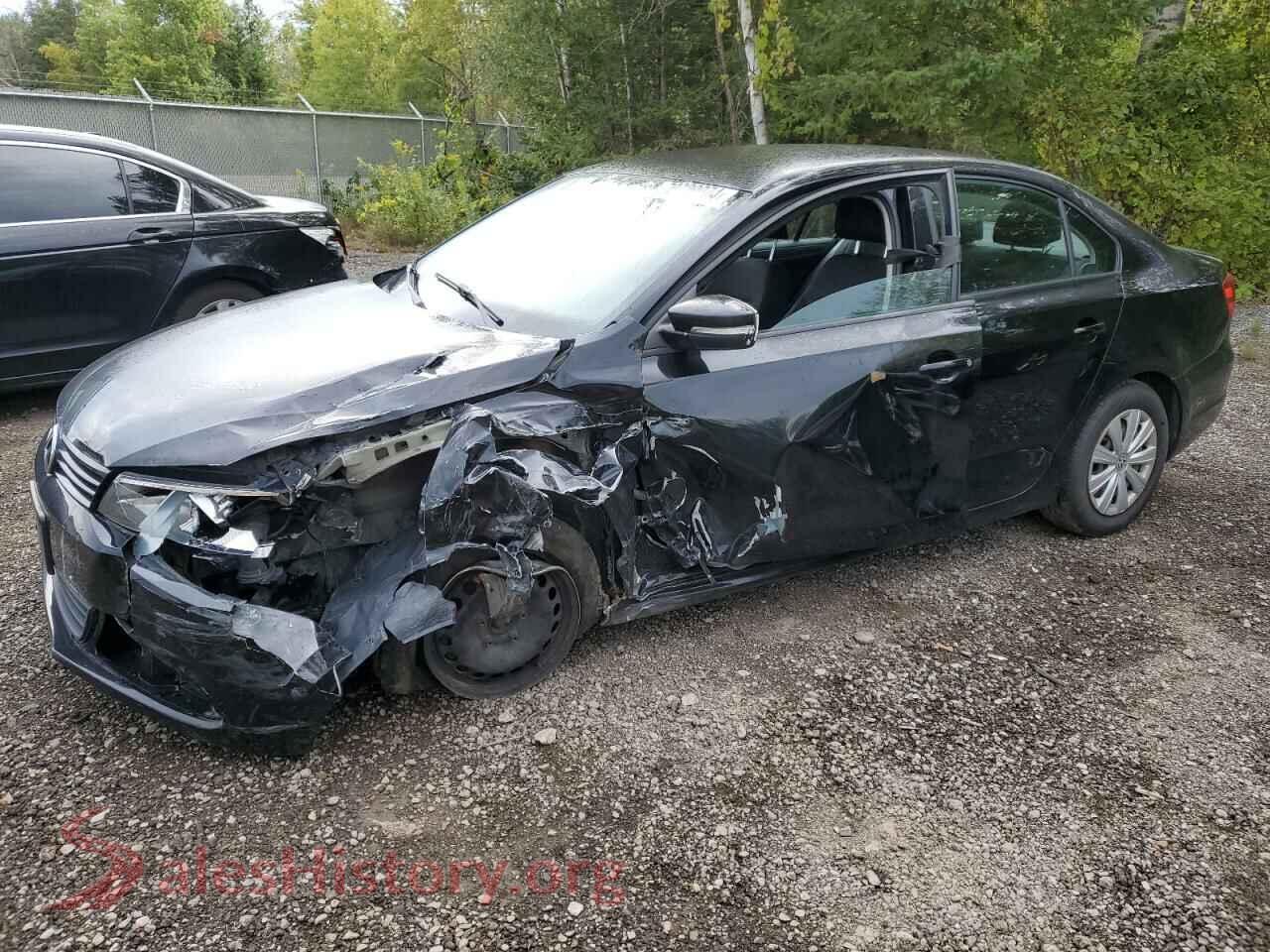 2014 VOLKSWAGEN JETTA — VIN 3VW2K7AJ4EM260048