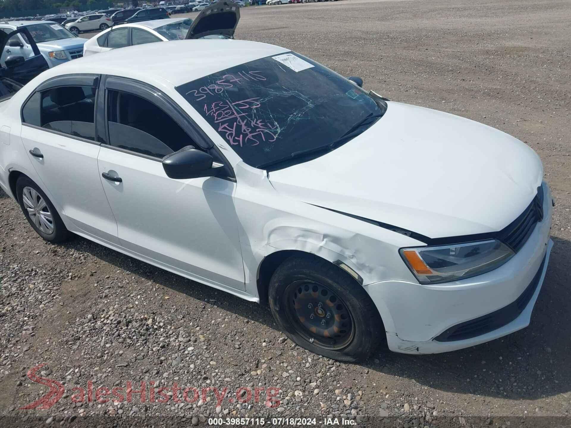 2014 VOLKSWAGEN JETTA — VIN 3VW2K7AJ8EM421937