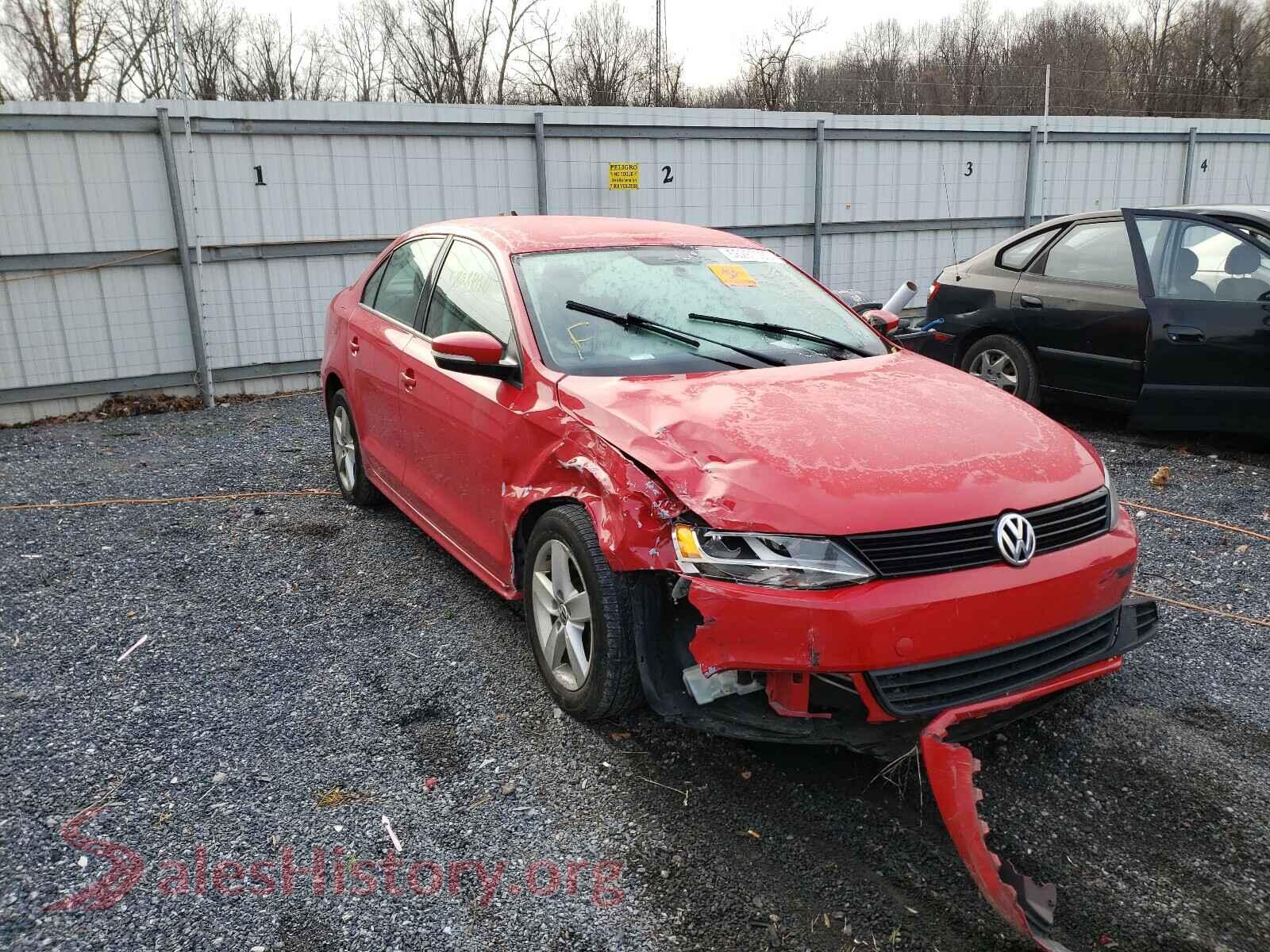 2012 VOLKSWAGEN JETTA — VIN 3VW3L7AJ8CM464852