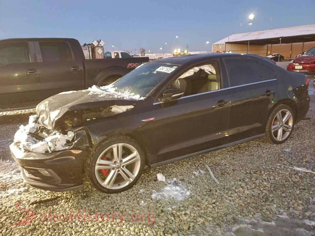 2016 VOLKSWAGEN JETTA — VIN 3VW4T7AJXGM272603