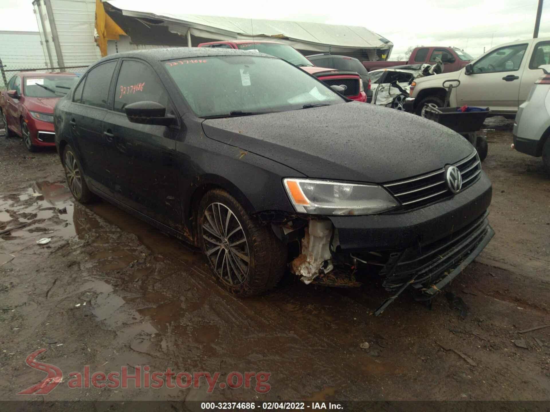 2016 VOLKSWAGEN JETTA SEDAN — VIN 3VWB17AJ2GM250737