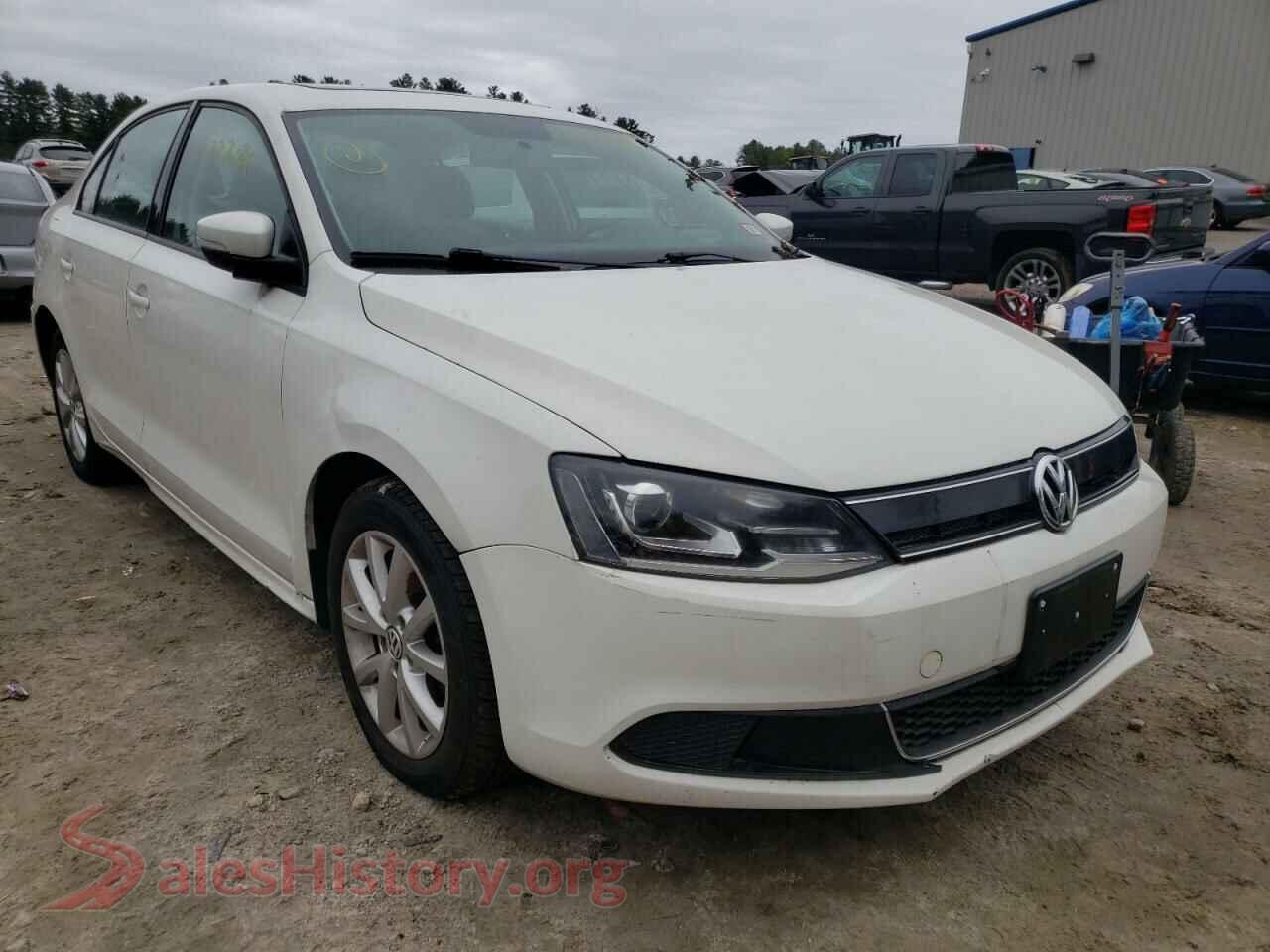 2011 VOLKSWAGEN JETTA — VIN 3VWBZ7AJ1BM399481