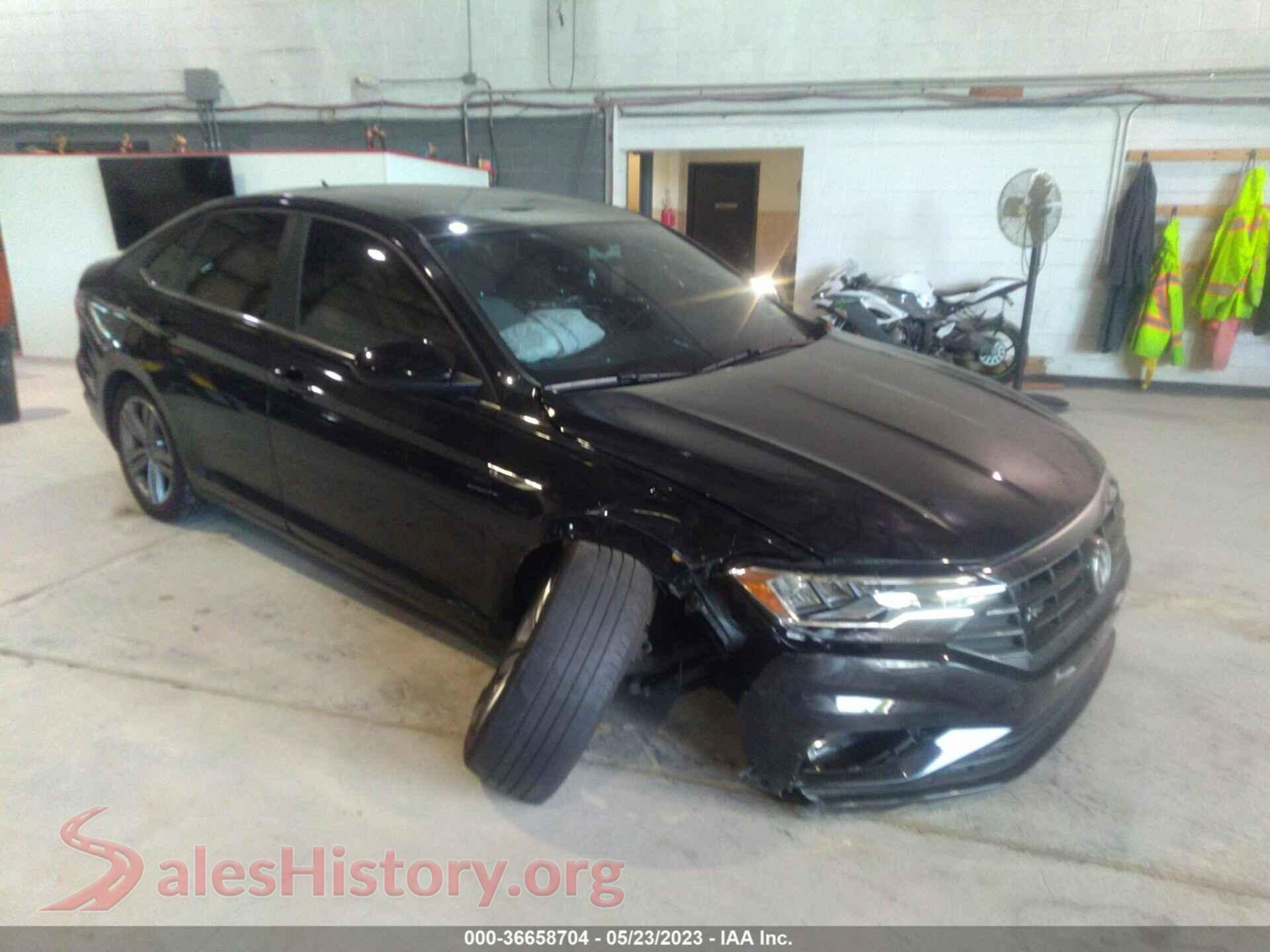 2019 VOLKSWAGEN JETTA — VIN 3VWC57BU3KM089065