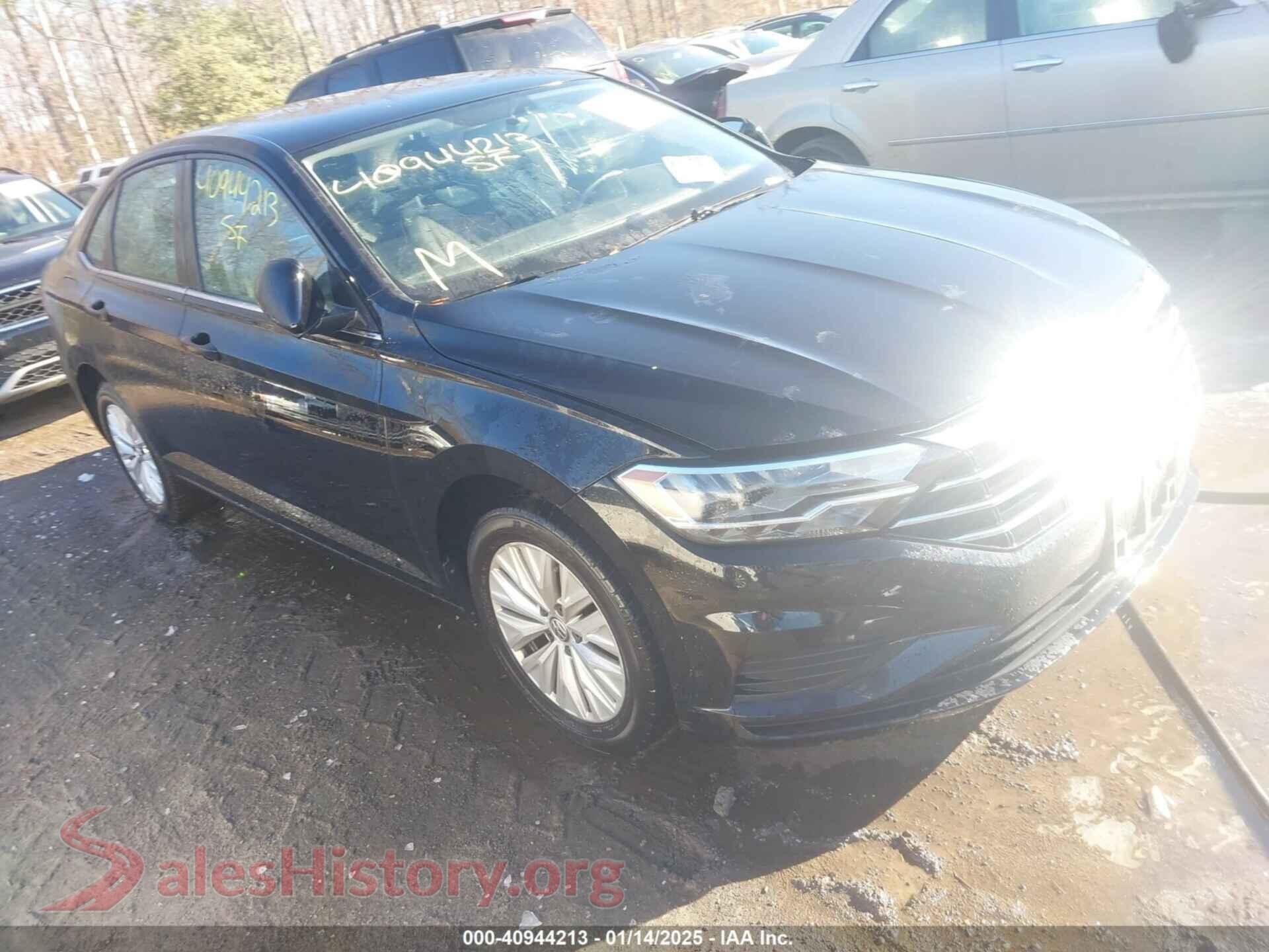 2019 VOLKSWAGEN JETTA — VIN 3VWC57BU5KM090105