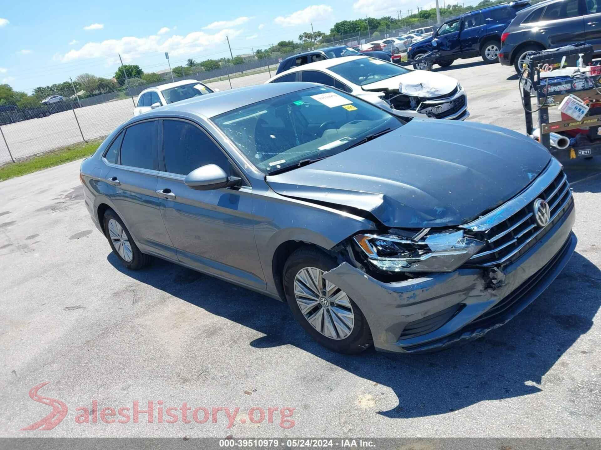 2019 VOLKSWAGEN JETTA — VIN 3VWC57BUXKM252911