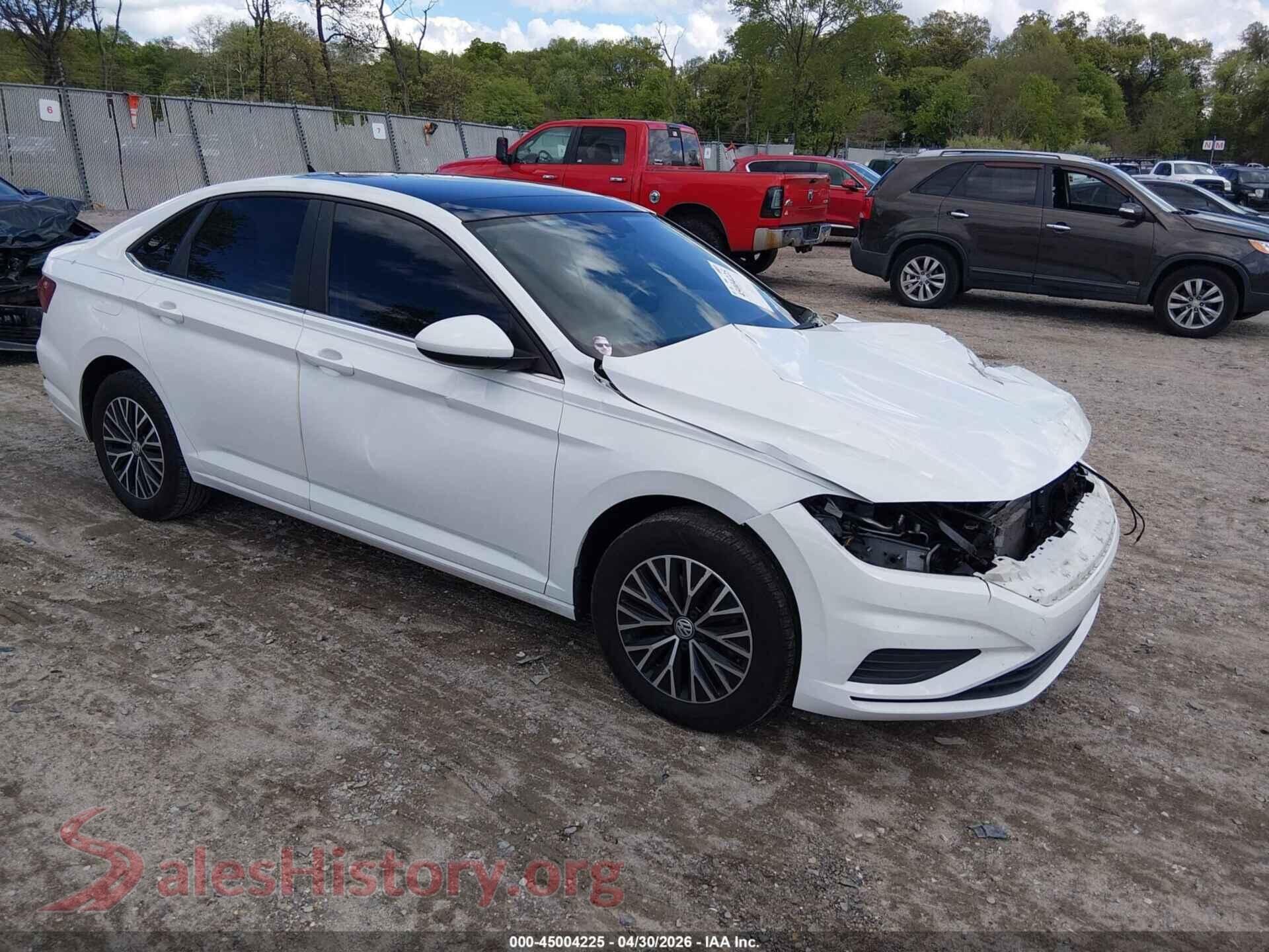 2020 VOLKSWAGEN JETTA — VIN 3VWCB7BU1LM068015