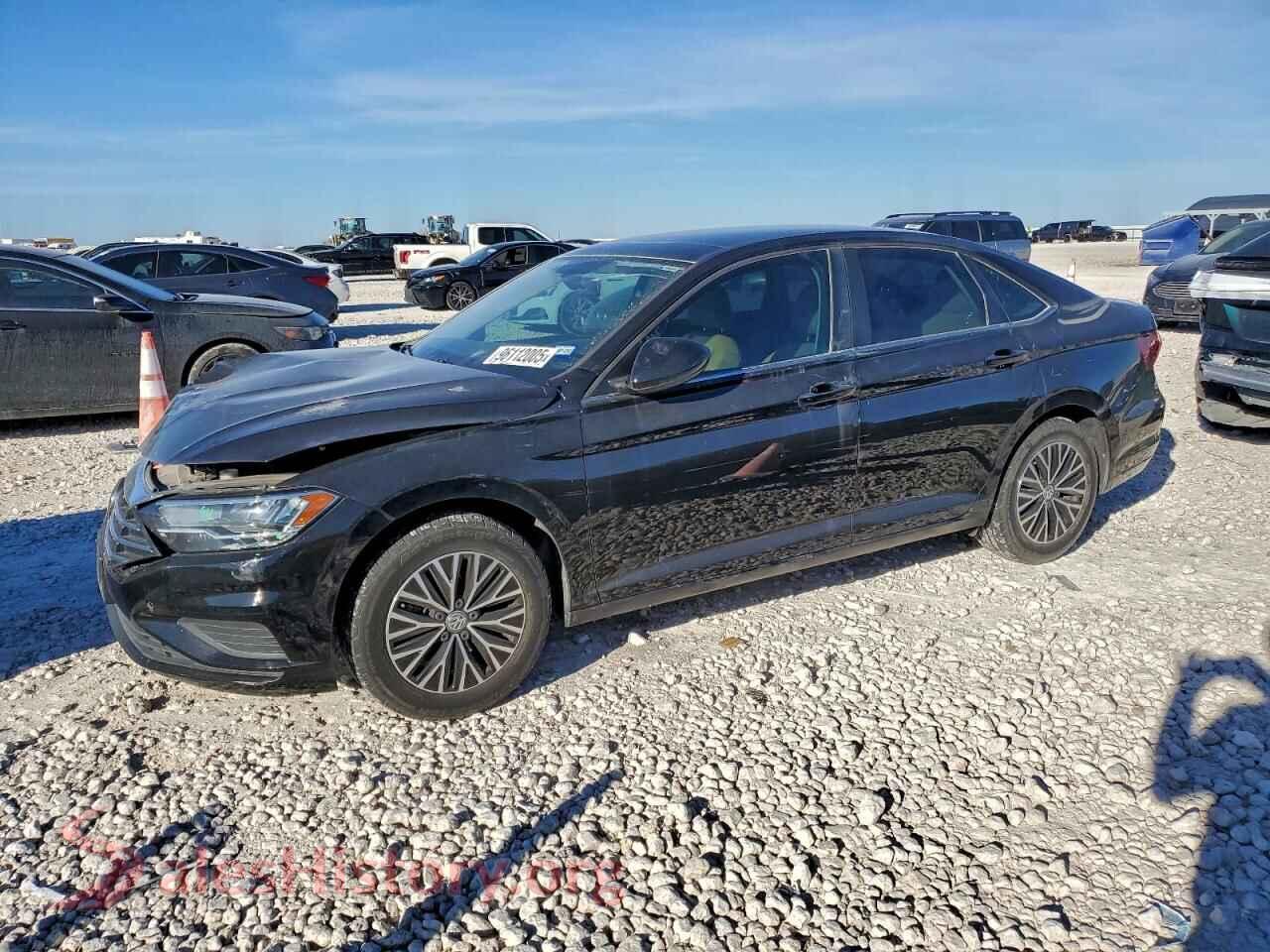 2019 VOLKSWAGEN JETTA — VIN 3VWCB7BU2KM160961