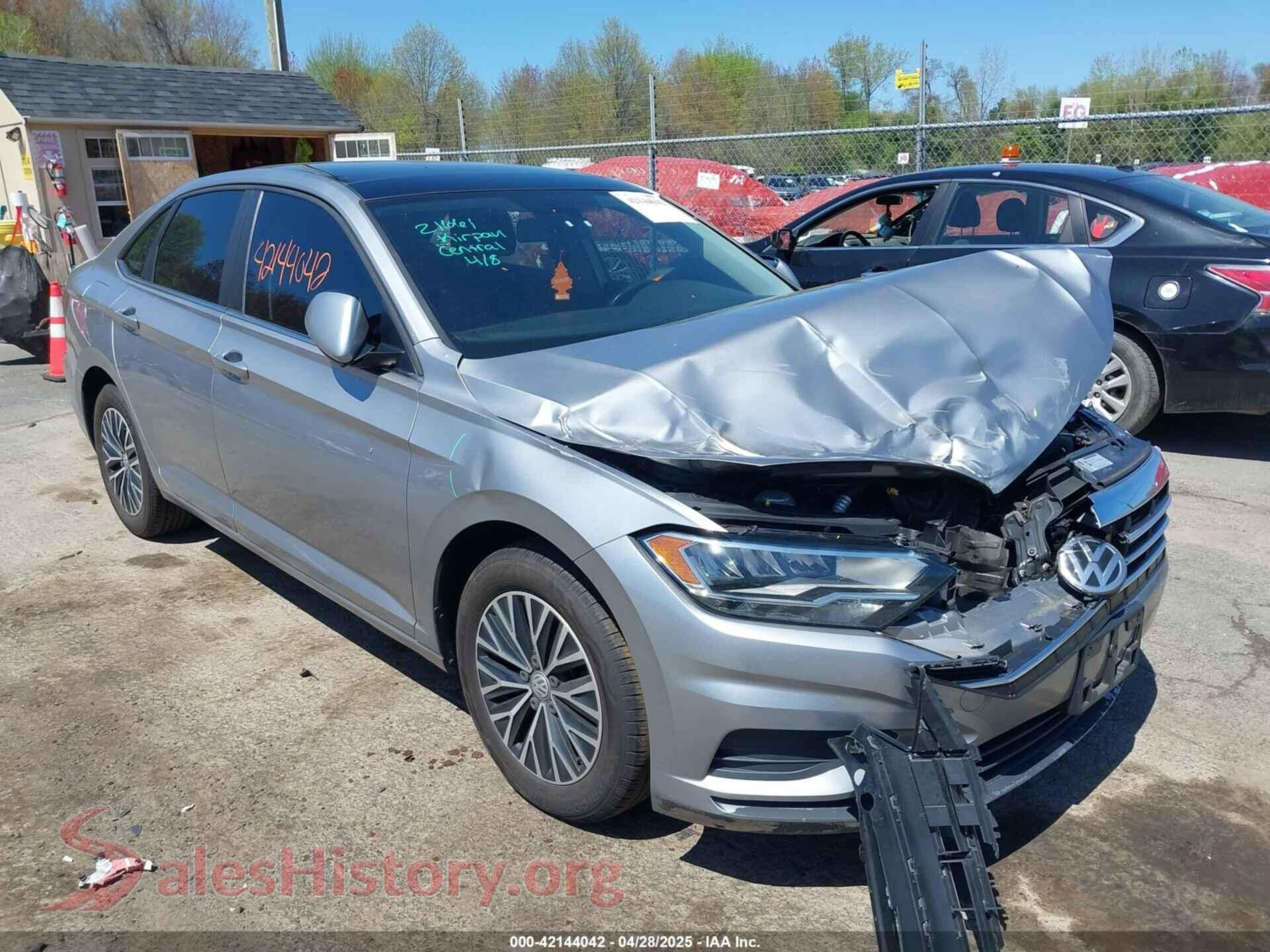 2019 VOLKSWAGEN JETTA — VIN 3VWCB7BU3KM174206