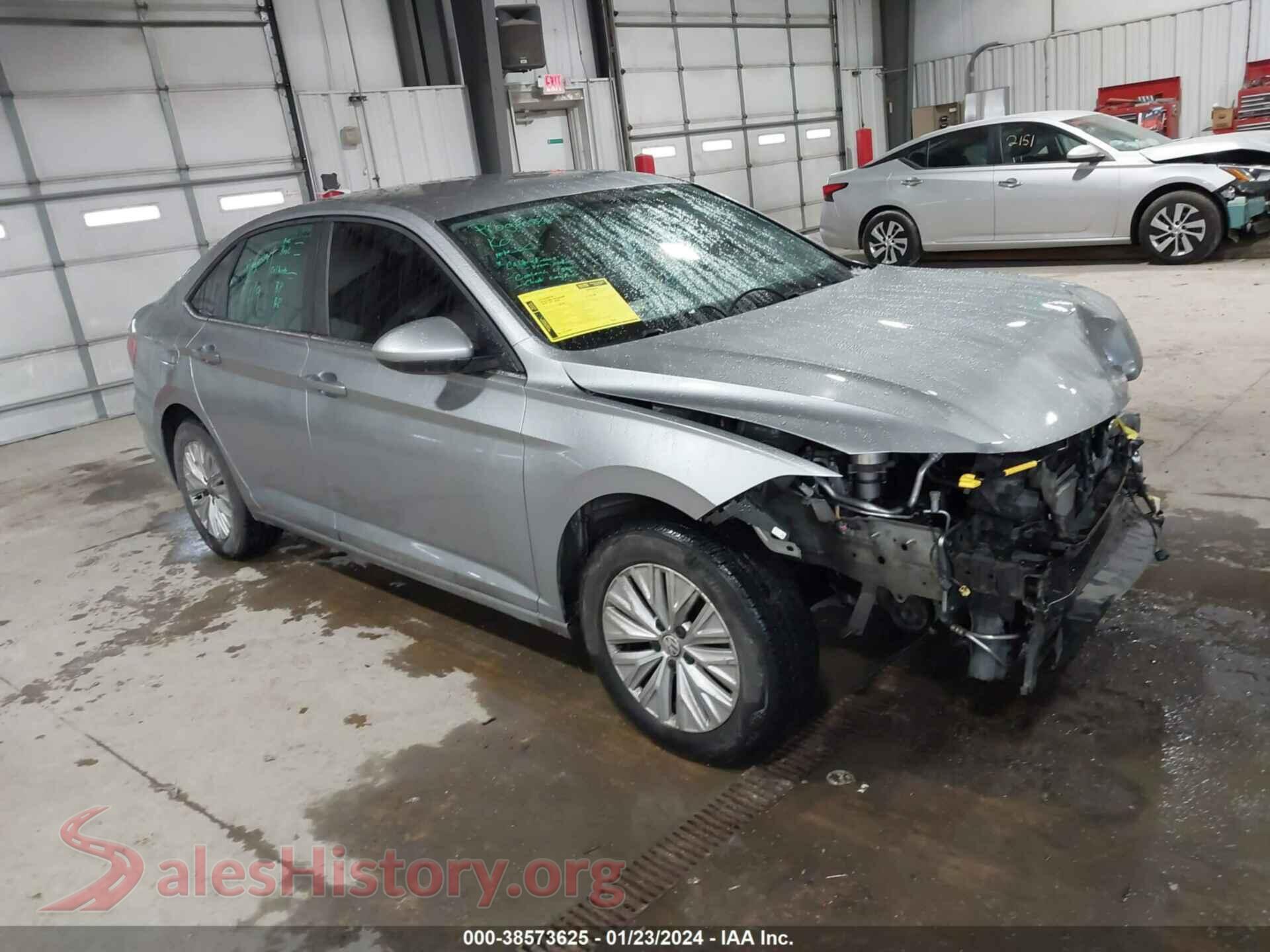 2019 VOLKSWAGEN JETTA — VIN 3VWCB7BU3KM199140