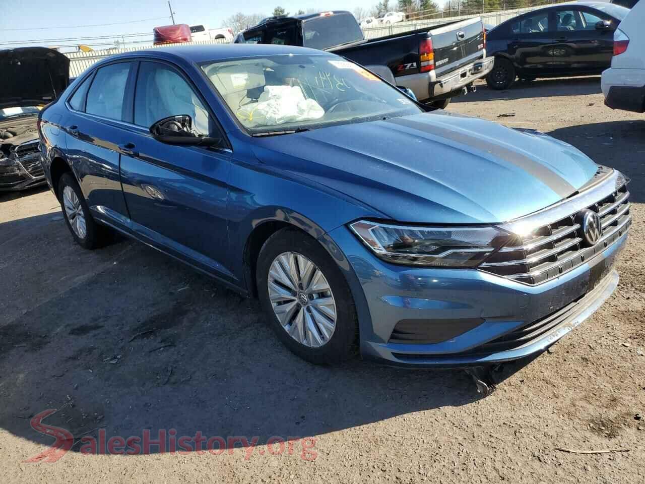 2019 VOLKSWAGEN JETTA — VIN 3VWCB7BU8KM221794