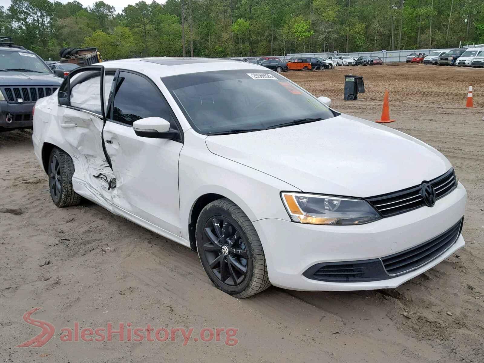2014 VOLKSWAGEN JETTA — VIN 3VWD17AJ0EM368422