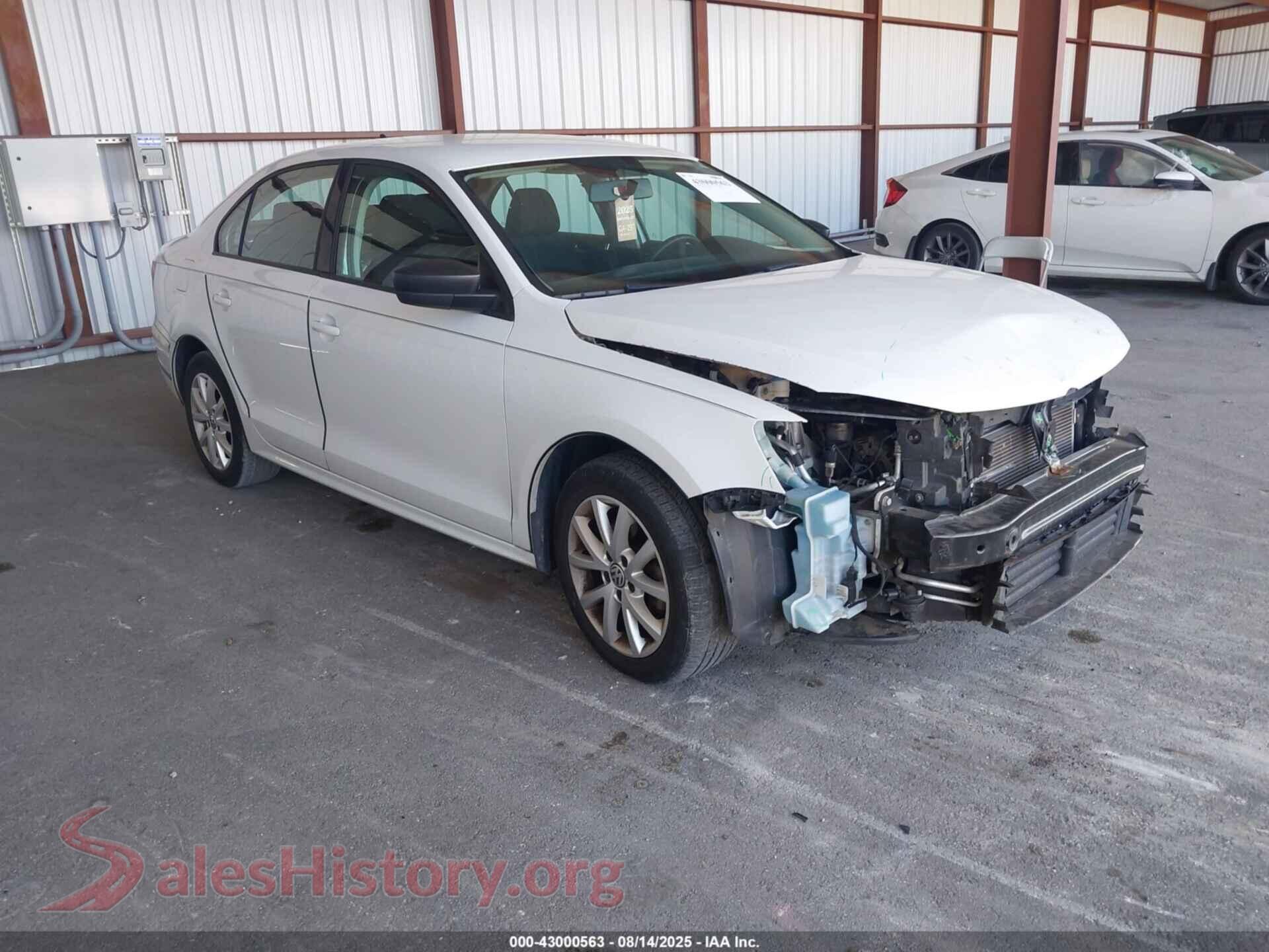 2015 VOLKSWAGEN JETTA — VIN 3VWD17AJ1FM306156
