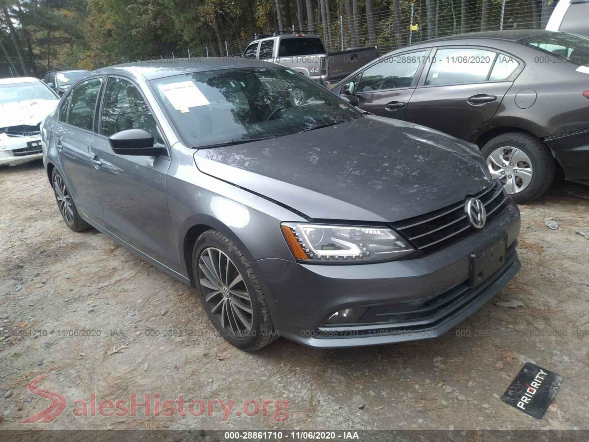 2016 VOLKSWAGEN JETTA SEDAN — VIN 3VWD17AJ2GM302604