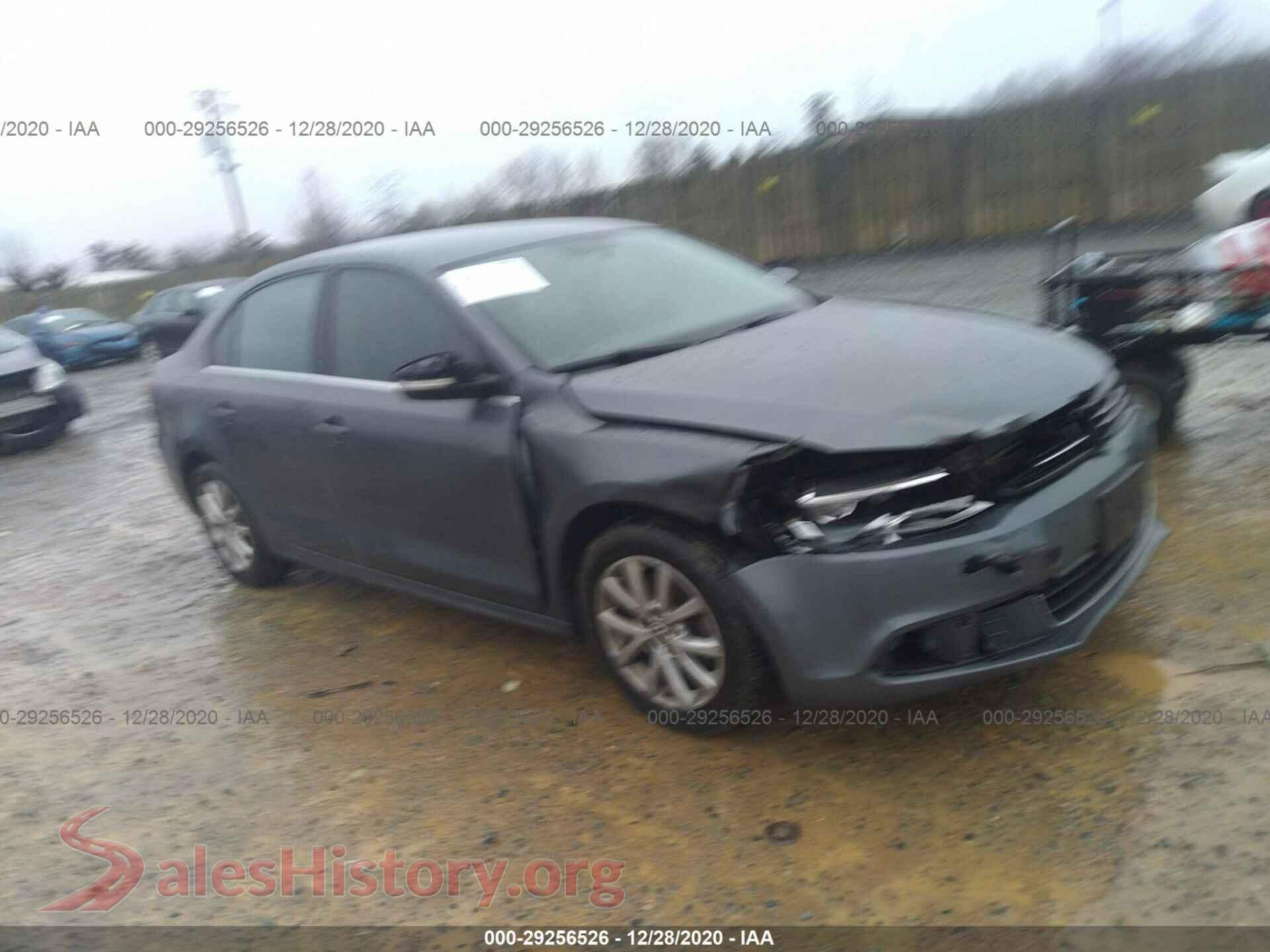 2014 VOLKSWAGEN JETTA SEDAN — VIN 3VWD17AJ4EM232942