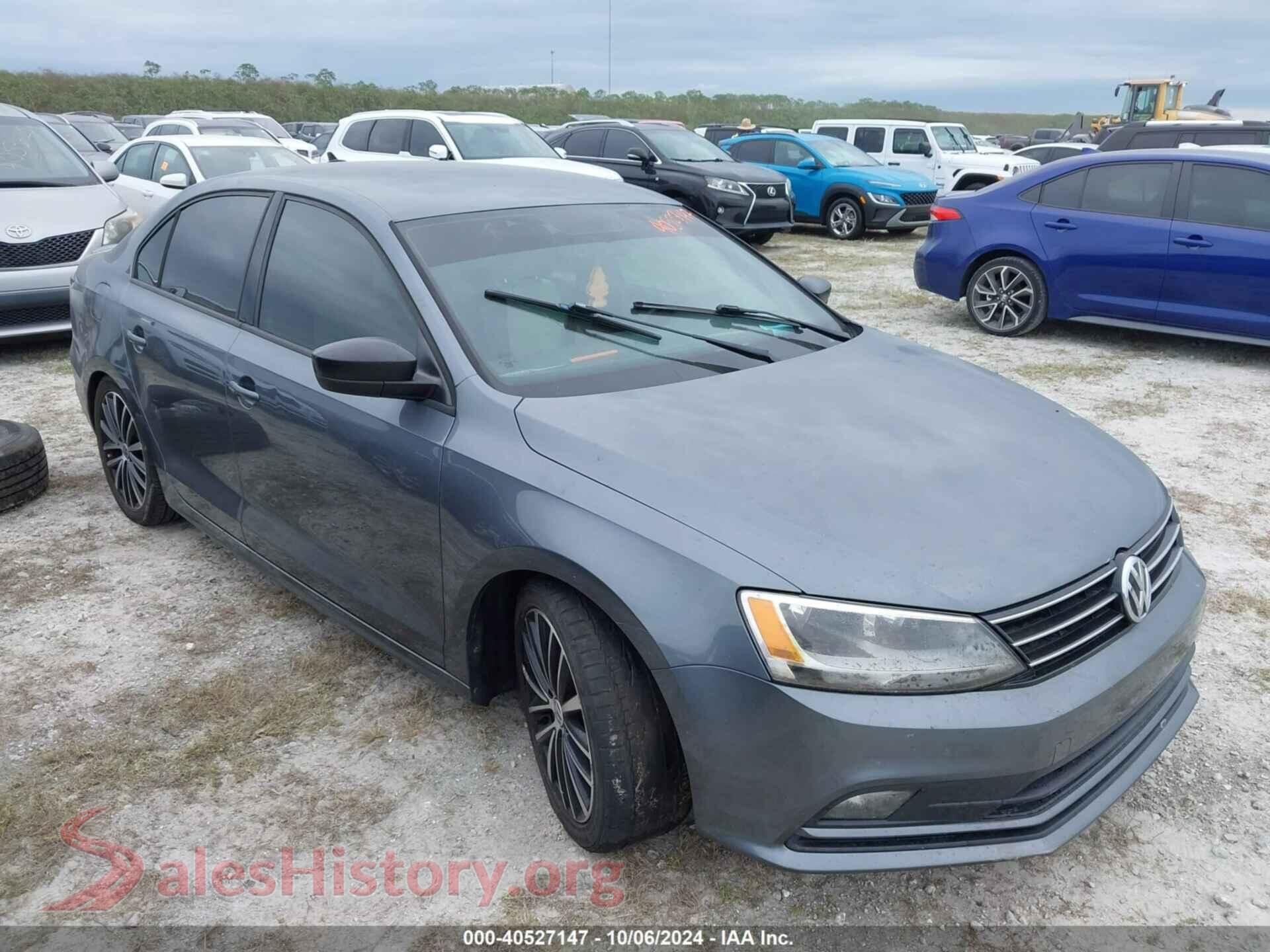 2016 VOLKSWAGEN JETTA — VIN 3VWD17AJ5GM302600