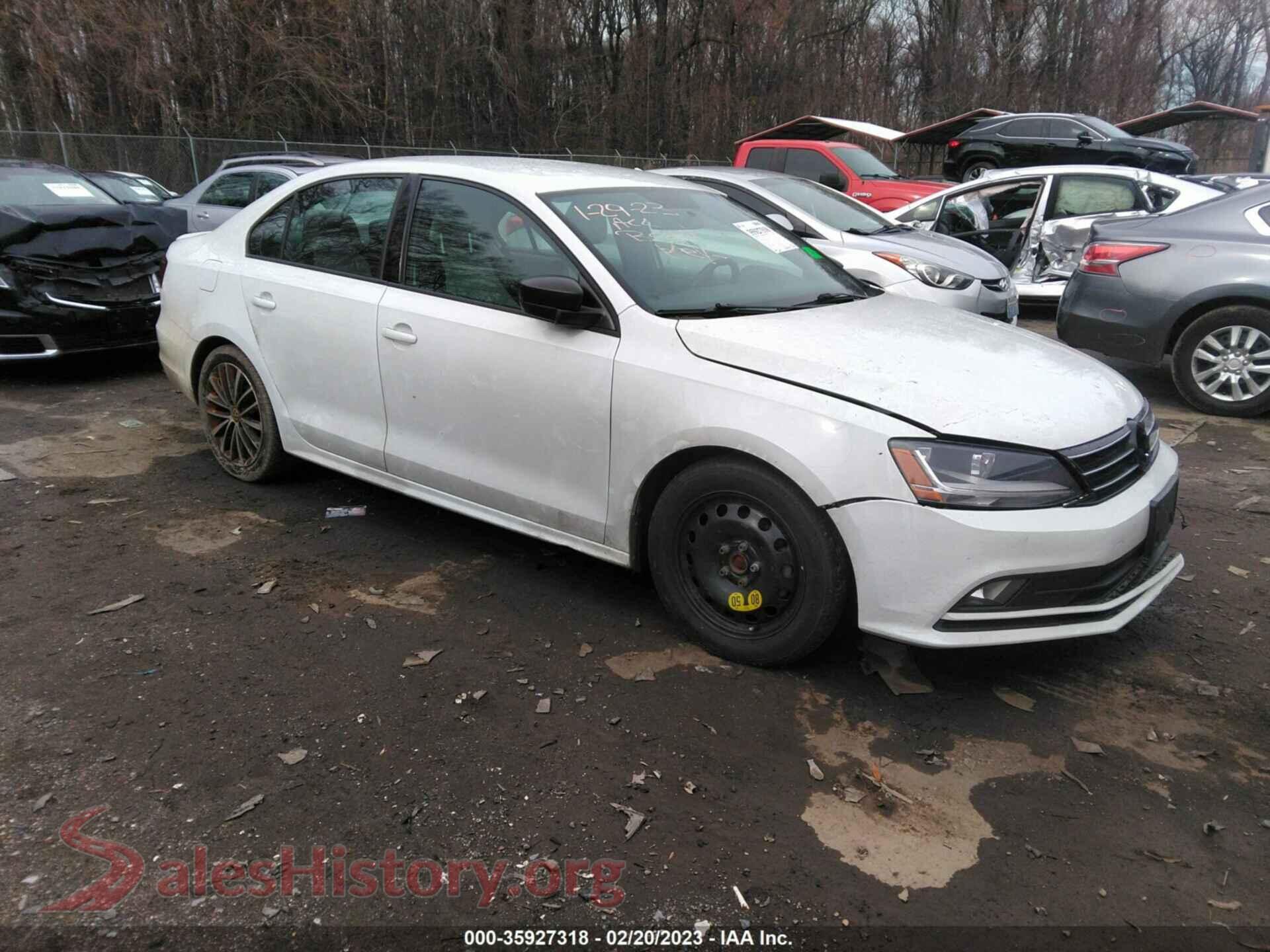 2016 VOLKSWAGEN JETTA SEDAN — VIN 3VWD17AJ8GM224779