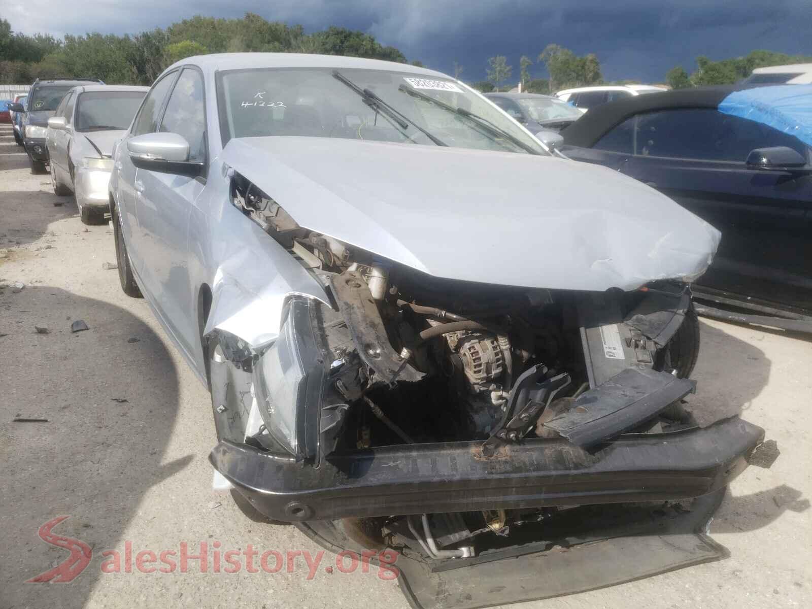 2014 VOLKSWAGEN JETTA — VIN 3VWD17AJ9EM296779