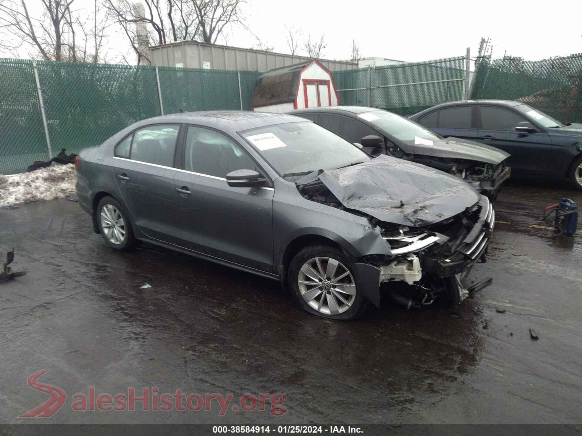 2015 VOLKSWAGEN JETTA — VIN 3VWD17AJ9FM316613