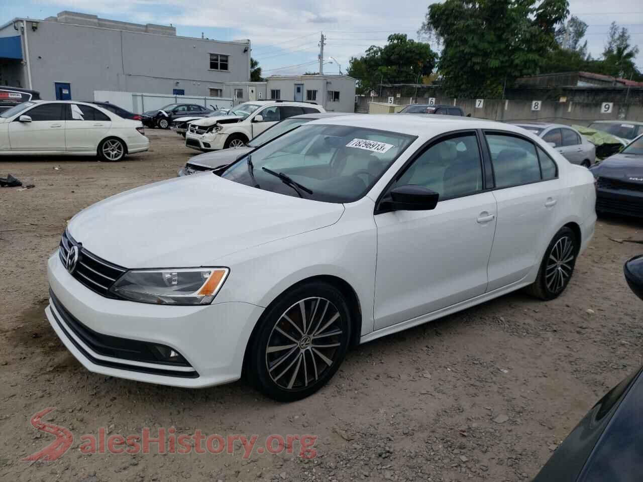 2016 VOLKSWAGEN JETTA — VIN 3VWD17AJXGM336760