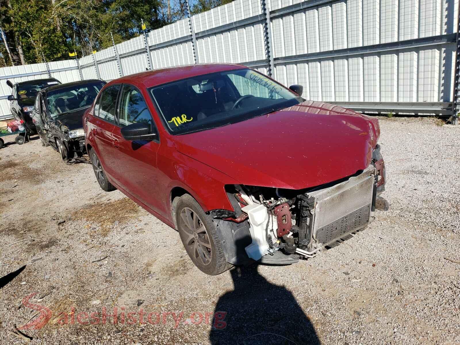 2016 VOLKSWAGEN JETTA — VIN 3VWD67AJ1GM256717