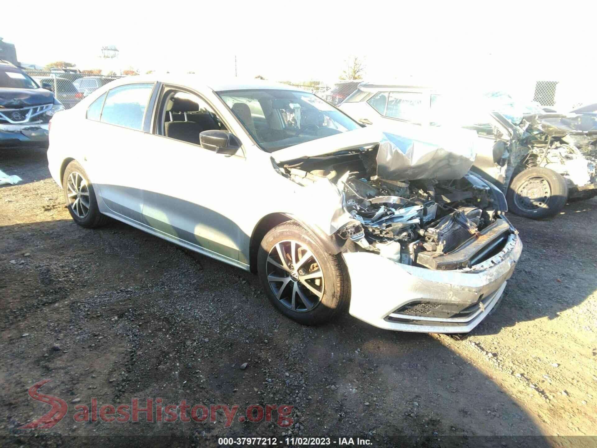 2016 VOLKSWAGEN JETTA — VIN 3VWD67AJ3GM267928