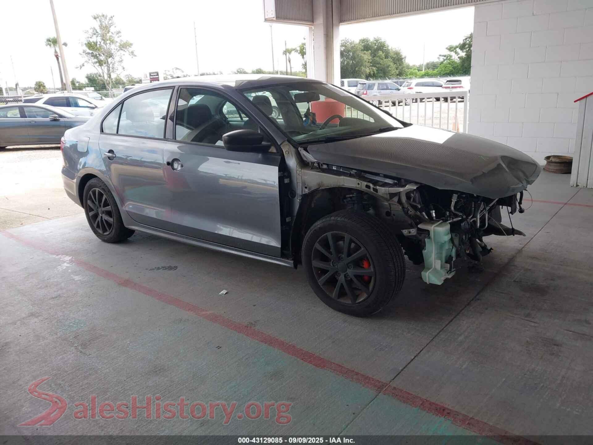 2016 VOLKSWAGEN JETTA — VIN 3VWD67AJ3GM349996