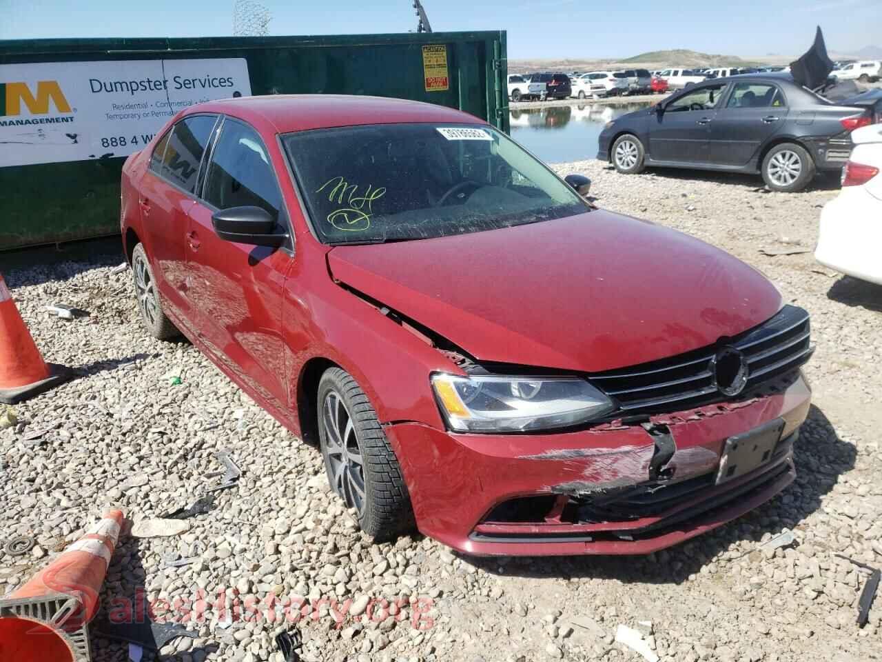 2016 VOLKSWAGEN JETTA — VIN 3VWD67AJ4GM338327
