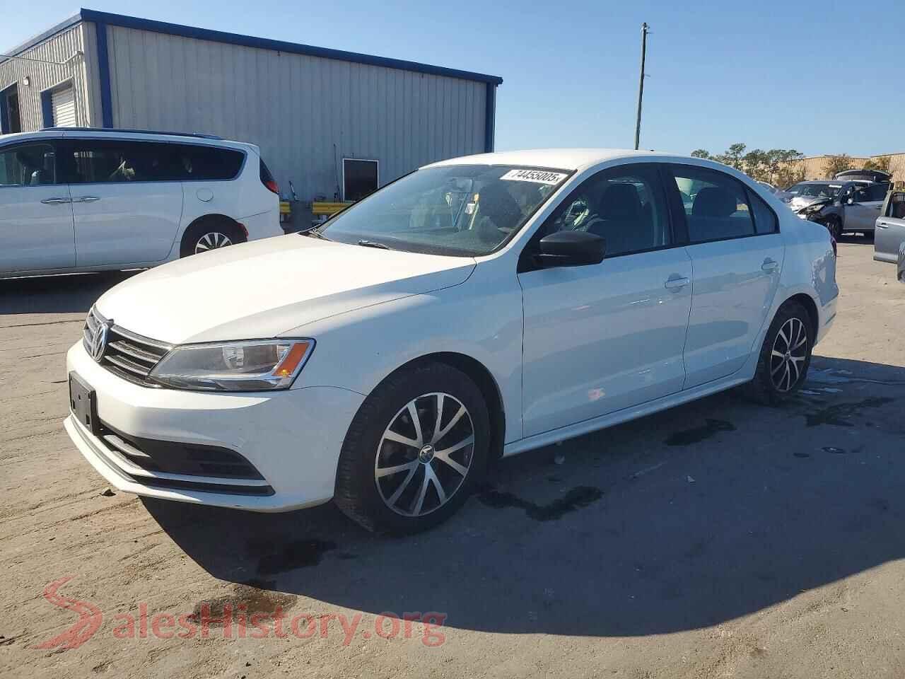 2016 VOLKSWAGEN JETTA — VIN 3VWD67AJ5GM281975