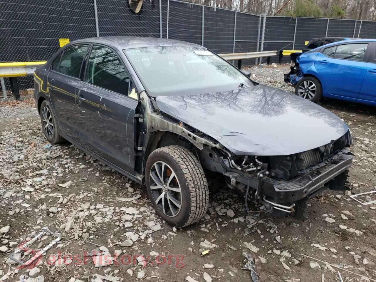 2016 VOLKSWAGEN JETTA — VIN 3VWD67AJ9GM290145