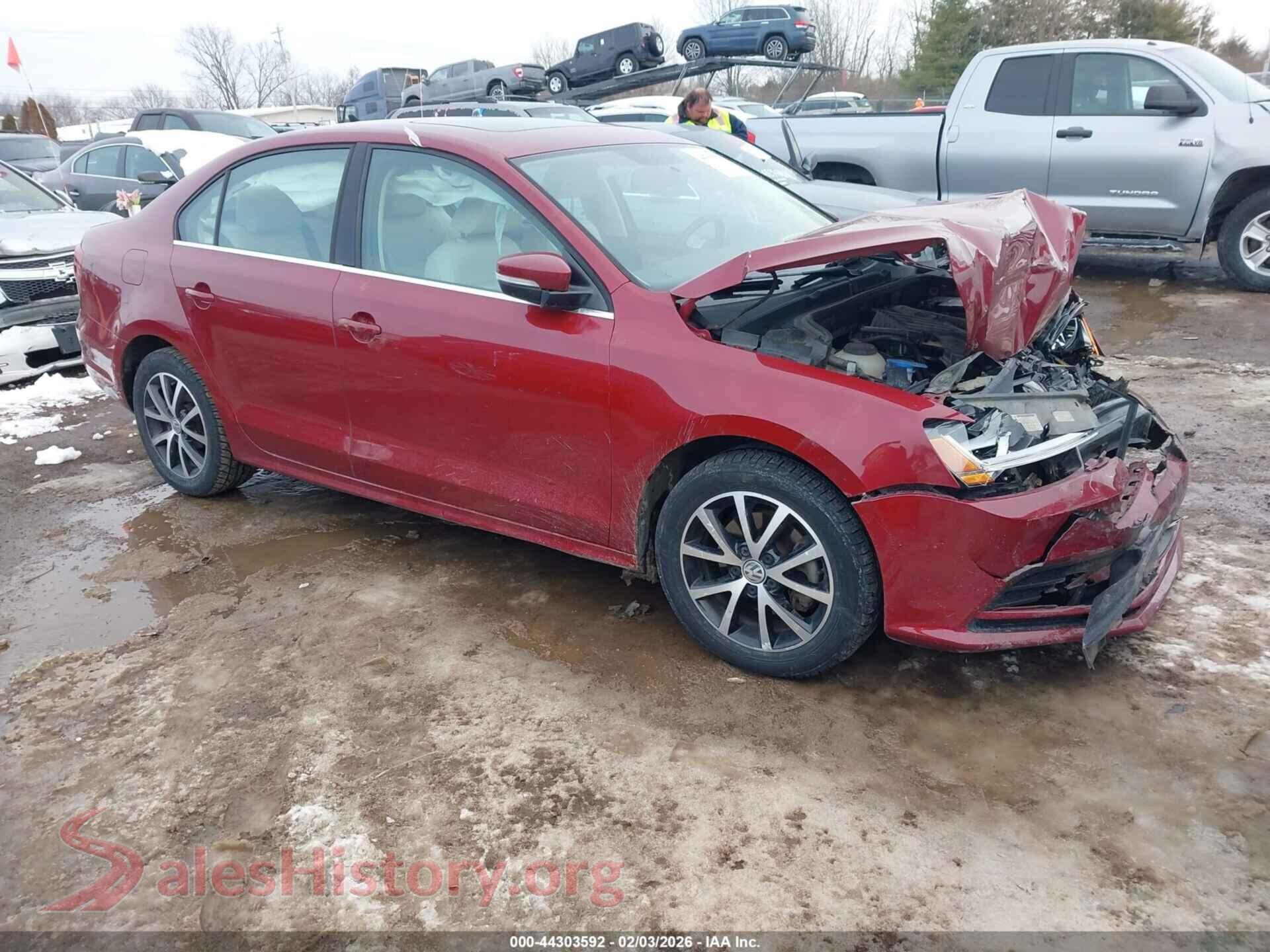 2018 VOLKSWAGEN JETTA — VIN 3VWDB7AJ3JM243194