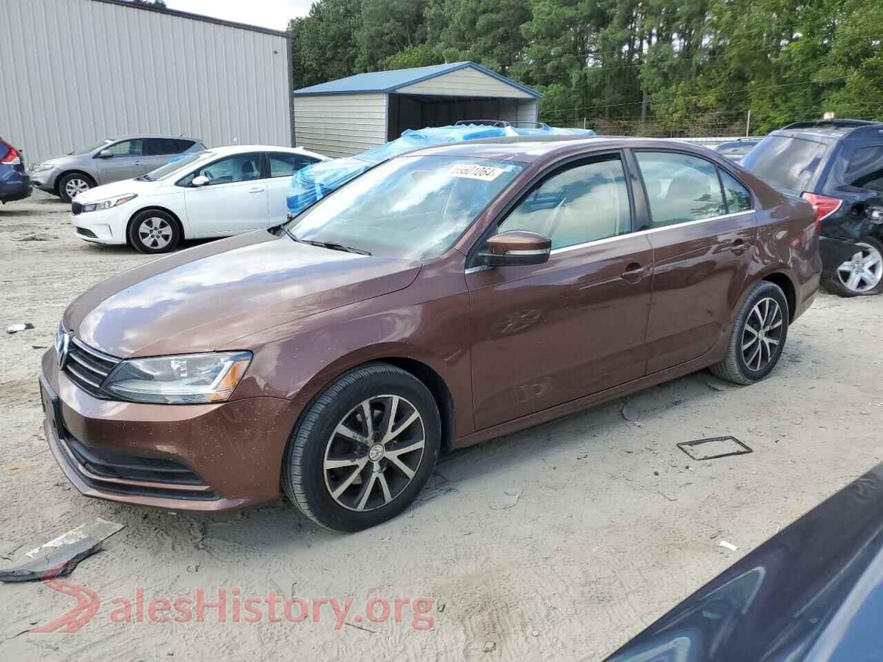 2017 VOLKSWAGEN JETTA — VIN 3VWDB7AJ4HM405702