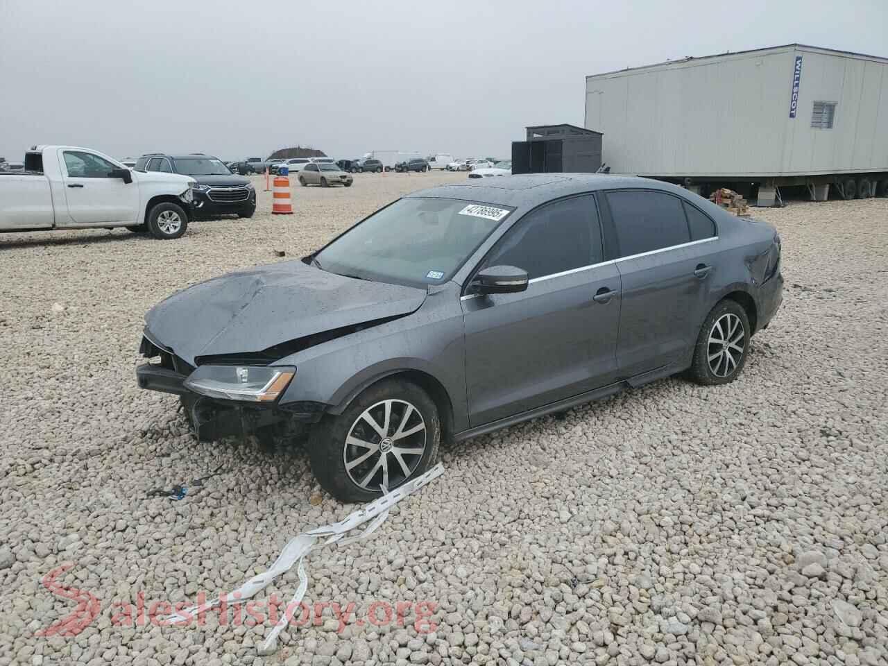 2017 VOLKSWAGEN JETTA — VIN 3VWDB7AJ5HM267328