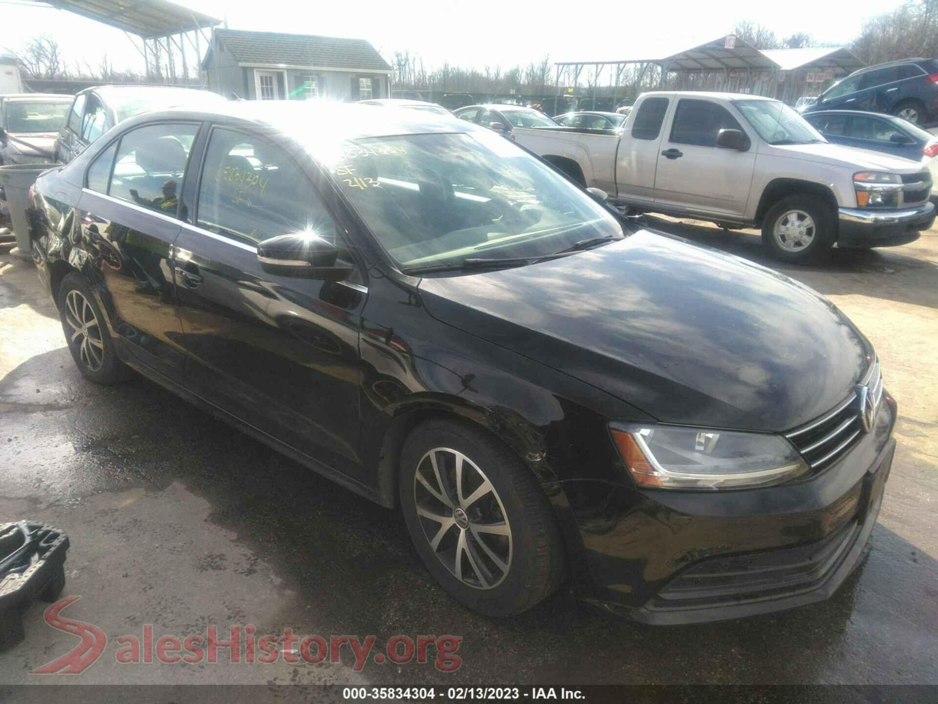 2017 VOLKSWAGEN JETTA — VIN 3VWDB7AJ6HM208725