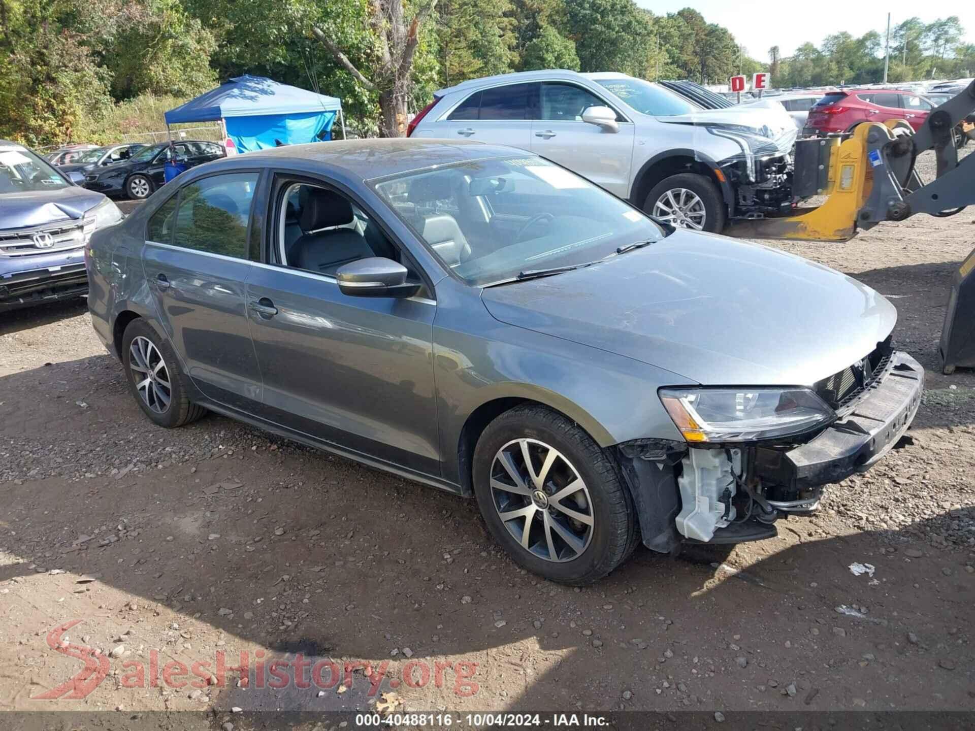 2018 VOLKSWAGEN JETTA — VIN 3VWDB7AJ6JM220413
