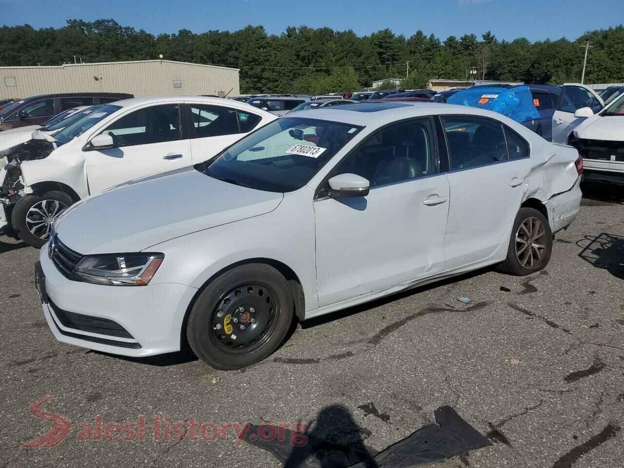 2017 VOLKSWAGEN JETTA — VIN 3VWDB7AJ7HM393304