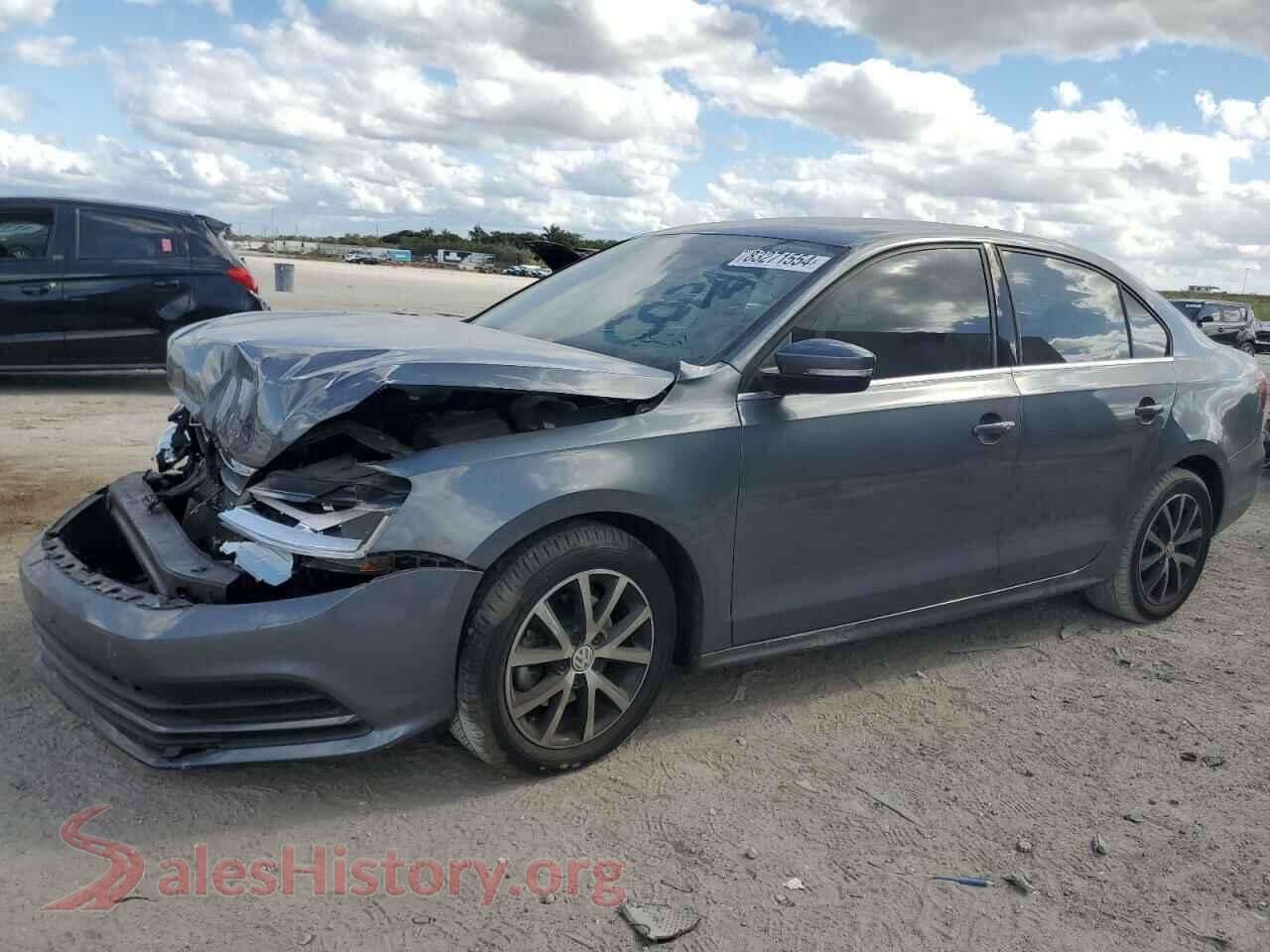 2018 VOLKSWAGEN JETTA — VIN 3VWDB7AJ8JM247466