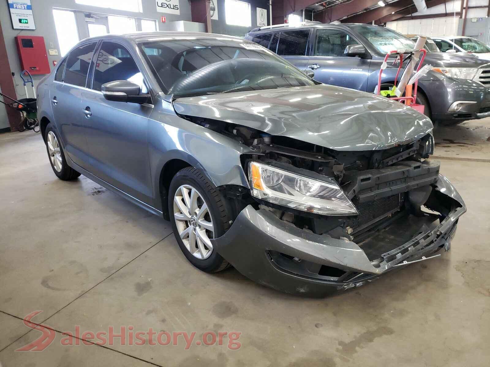 2013 VOLKSWAGEN JETTA — VIN 3VWDP7AJ1DM290617