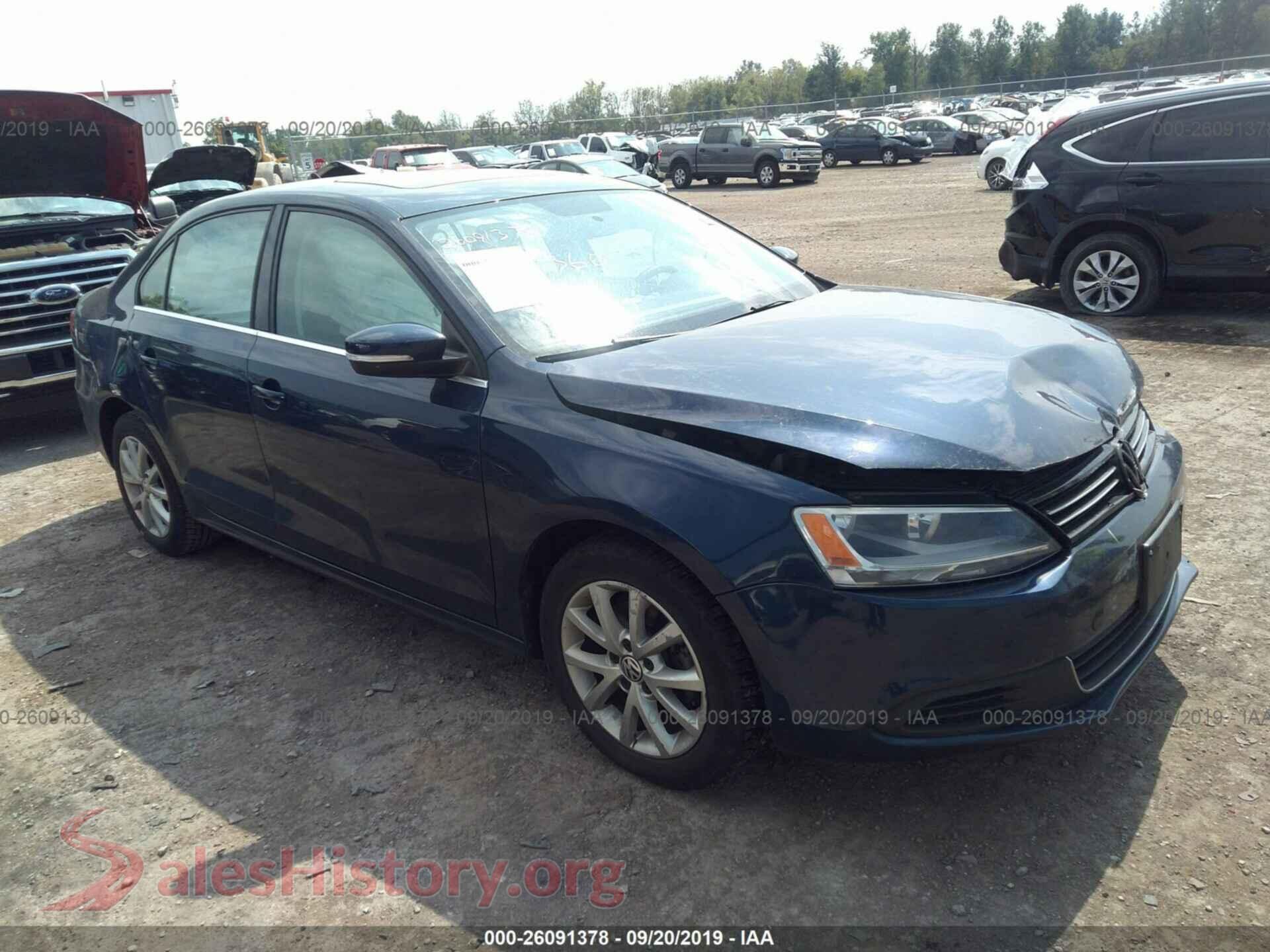 2013 VOLKSWAGEN JETTA — VIN 3VWDP7AJ1DM421979
