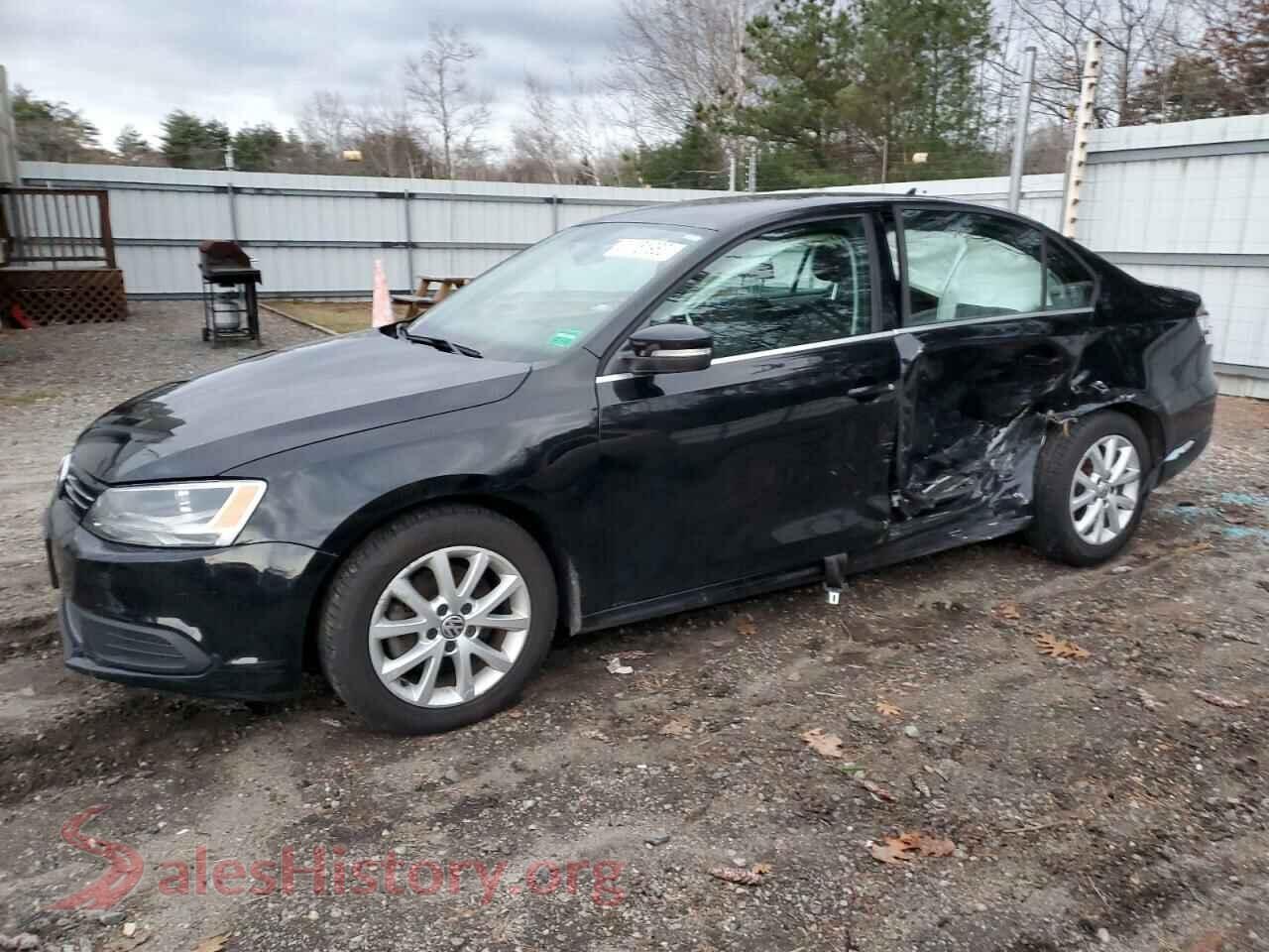 2013 VOLKSWAGEN JETTA — VIN 3VWDP7AJ1DM427619