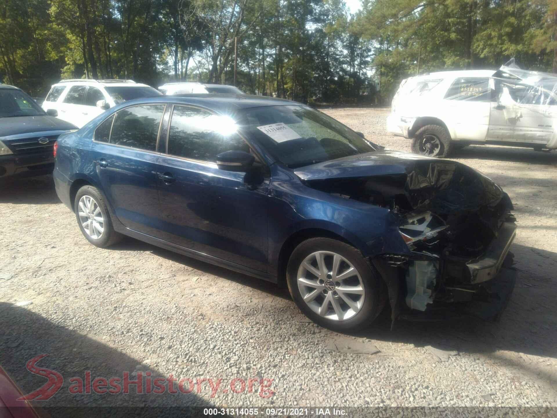 2012 VOLKSWAGEN JETTA SEDAN — VIN 3VWDP7AJ3CM121438