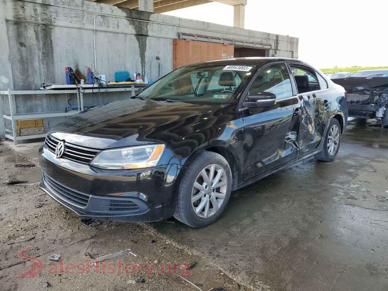2013 VOLKSWAGEN JETTA — VIN 3VWDP7AJ8DM265813