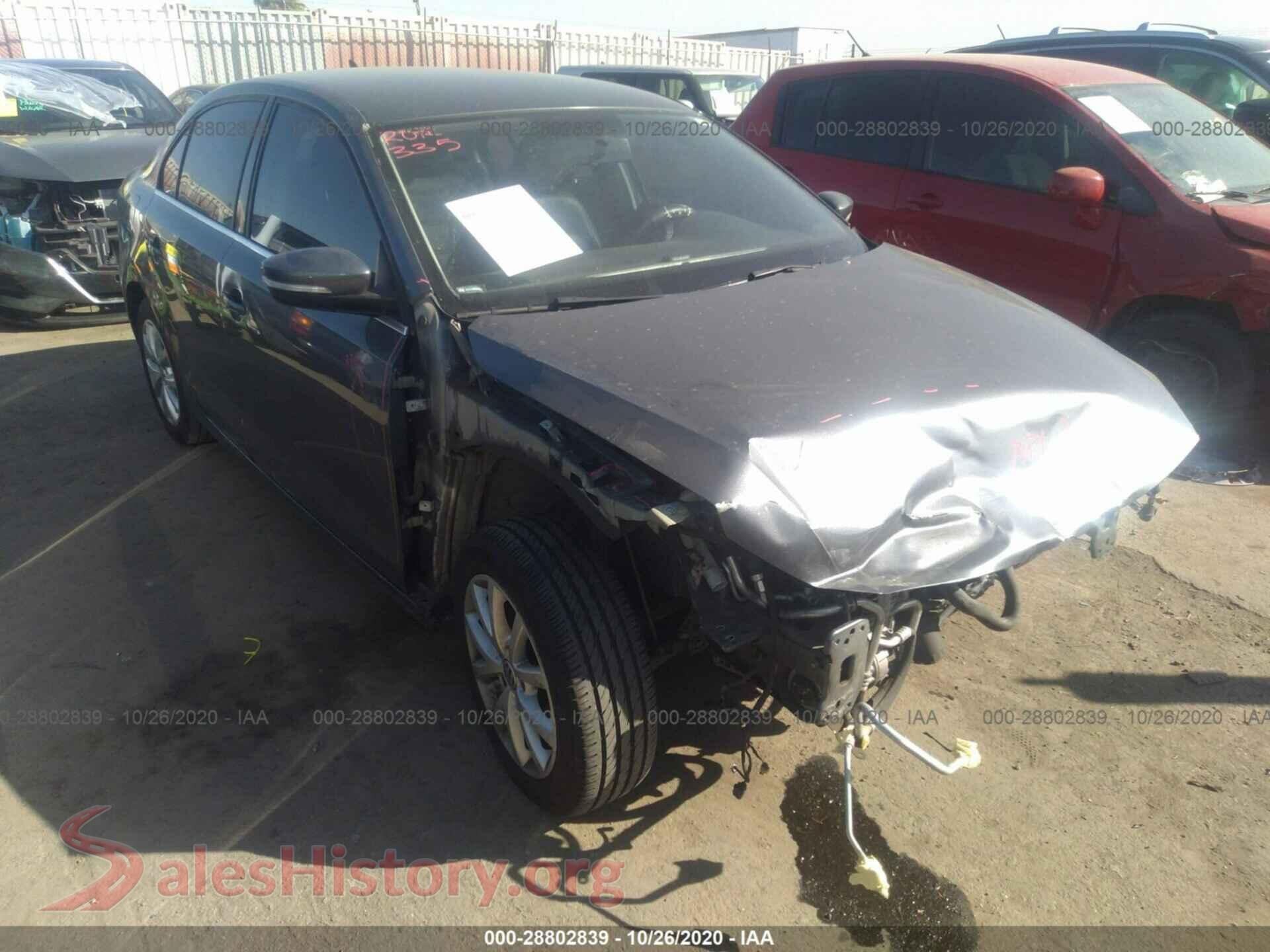 2013 VOLKSWAGEN JETTA SEDAN — VIN 3VWDP7AJ8DM437466