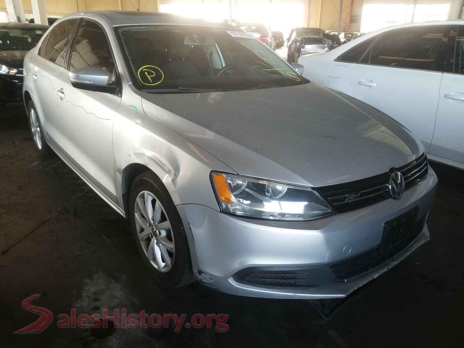 2013 VOLKSWAGEN JETTA — VIN 3VWDP7AJ9DM253489