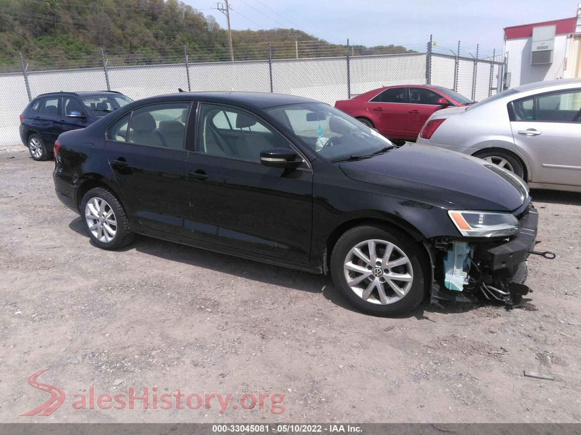 2011 VOLKSWAGEN JETTA SEDAN — VIN 3VWDZ7AJ0BM375794